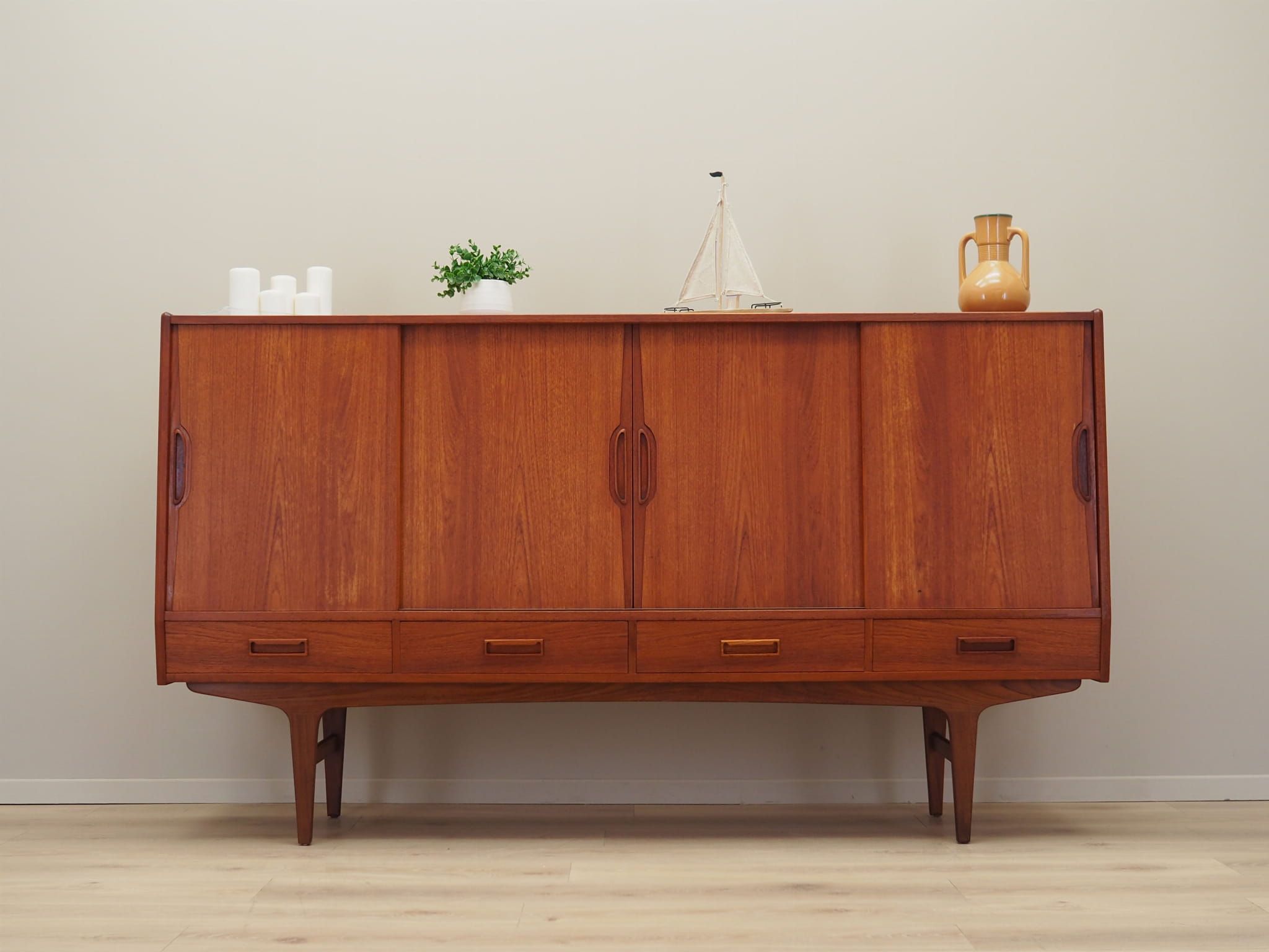 Highboard Holz Braun 1960er Jahre