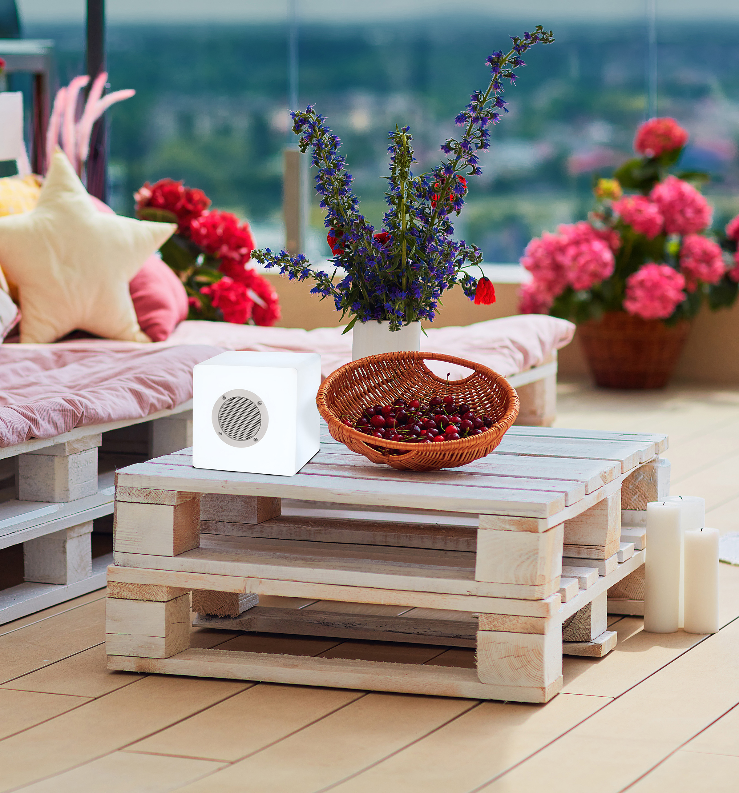 LED-/Bluetooth Cube White