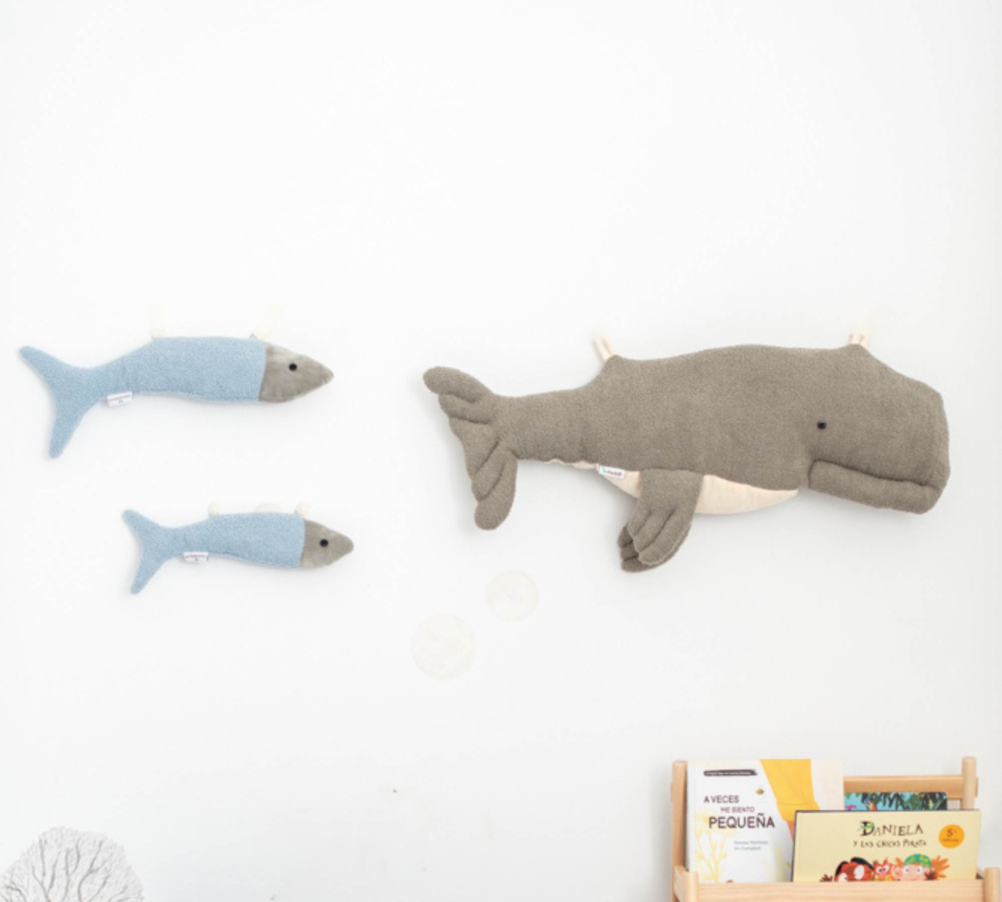 2x Fish & Beluga Whale Plush toy Cotton Grey Blue