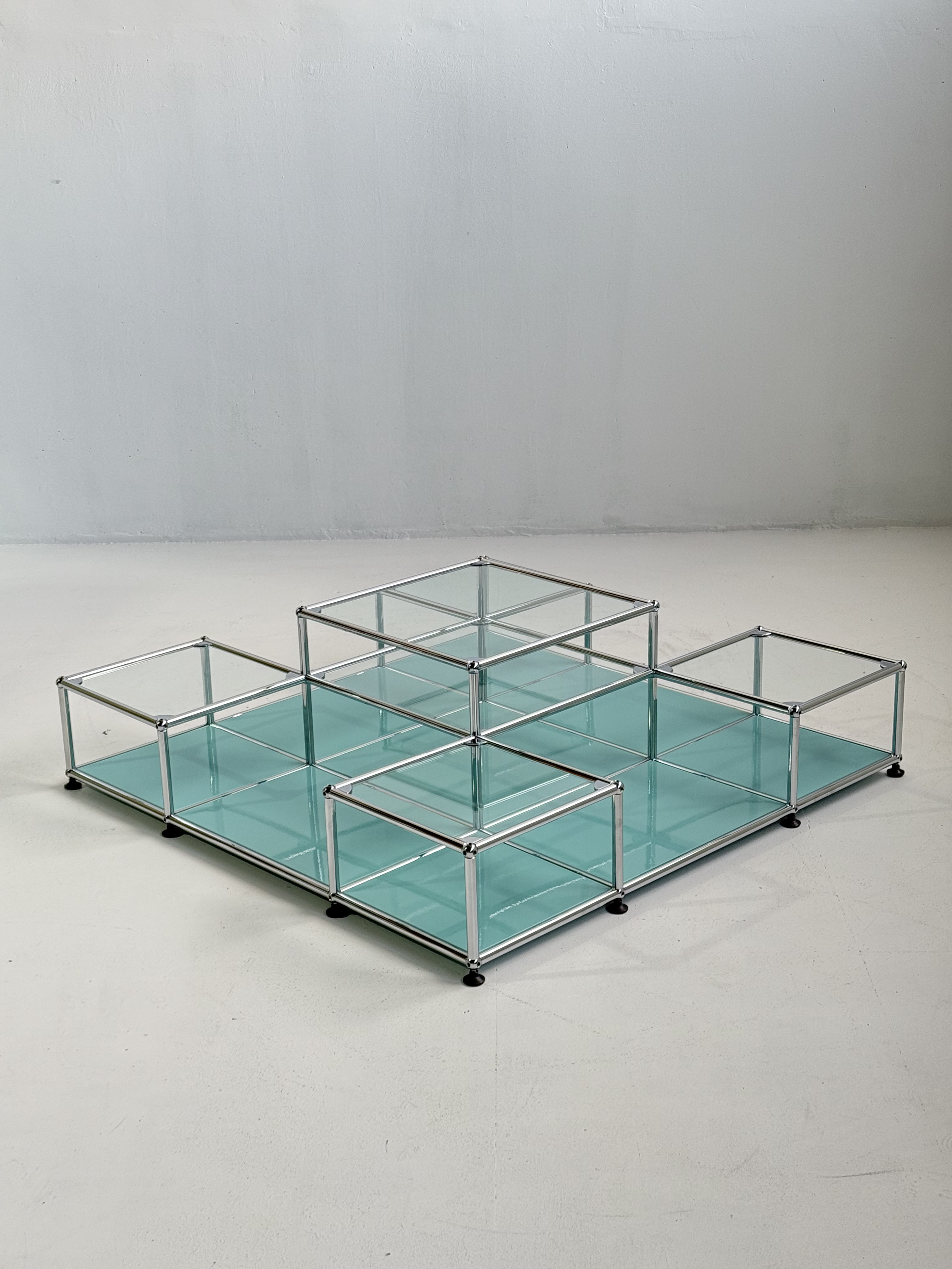 Modularer Couchtisch Chromstahl