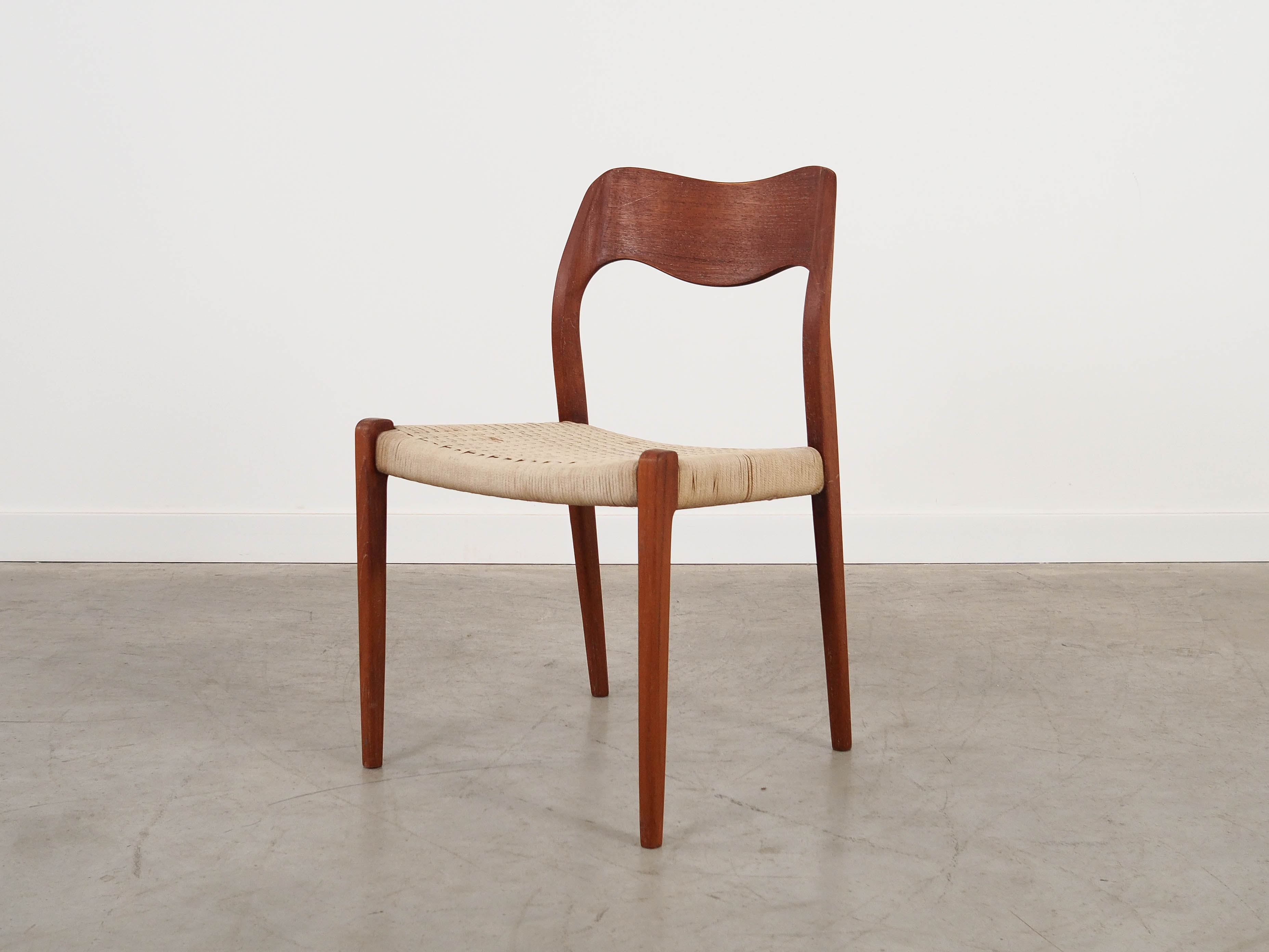 Teak wood chair 1960s