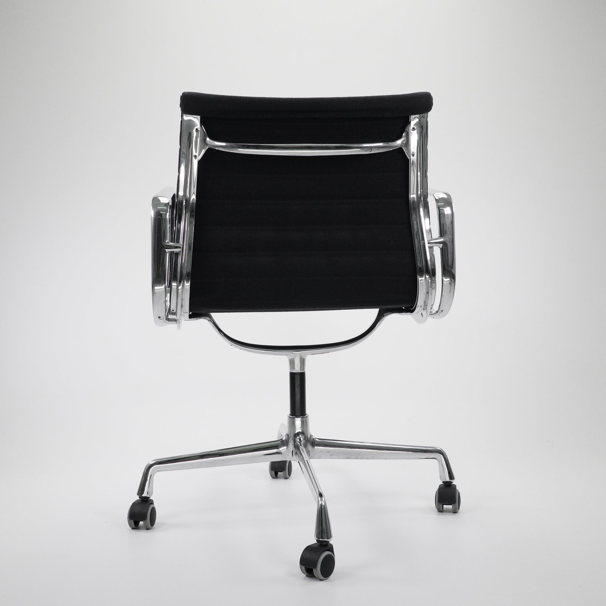 Vitra EA108 Chair Chrom Hopsack Schwarz