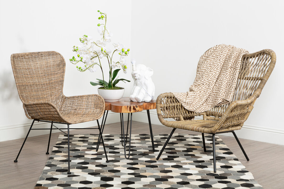 Nandri Side Table Acacia Wood