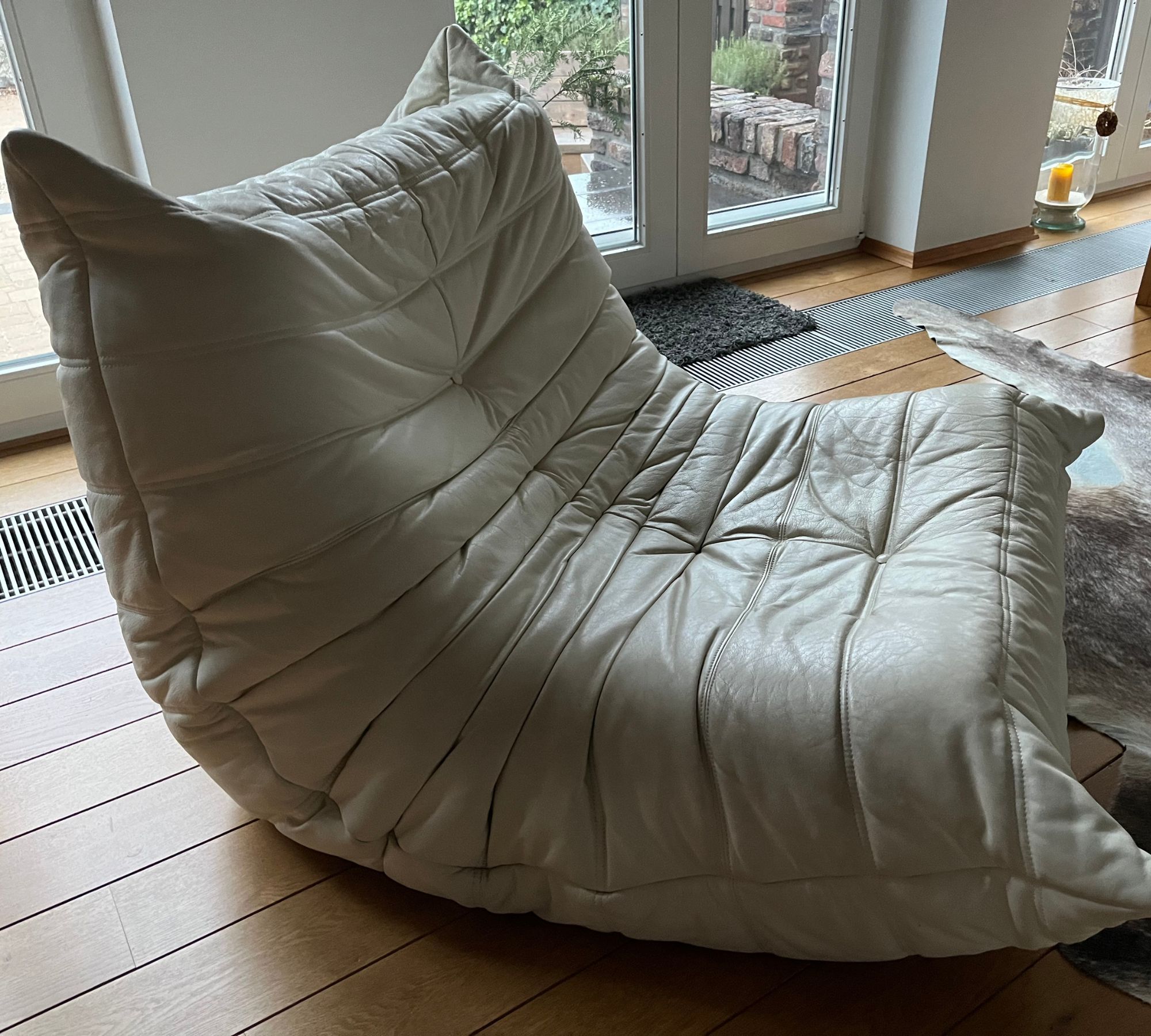 Togo Sofa 2-Sitzer & Sessel Leder Diva Blanc