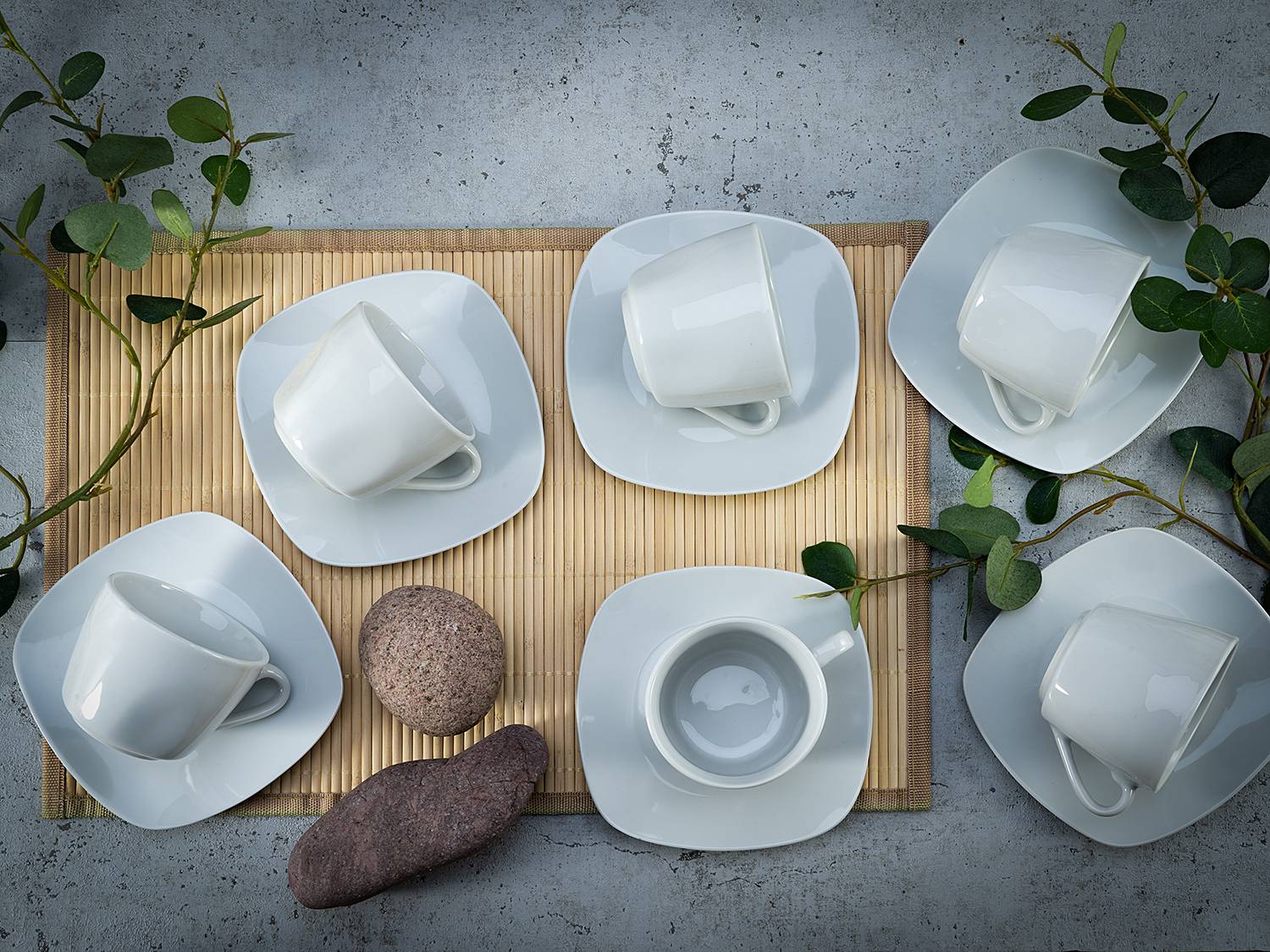 12x Kaffeetassen Square Porzellan Weiß