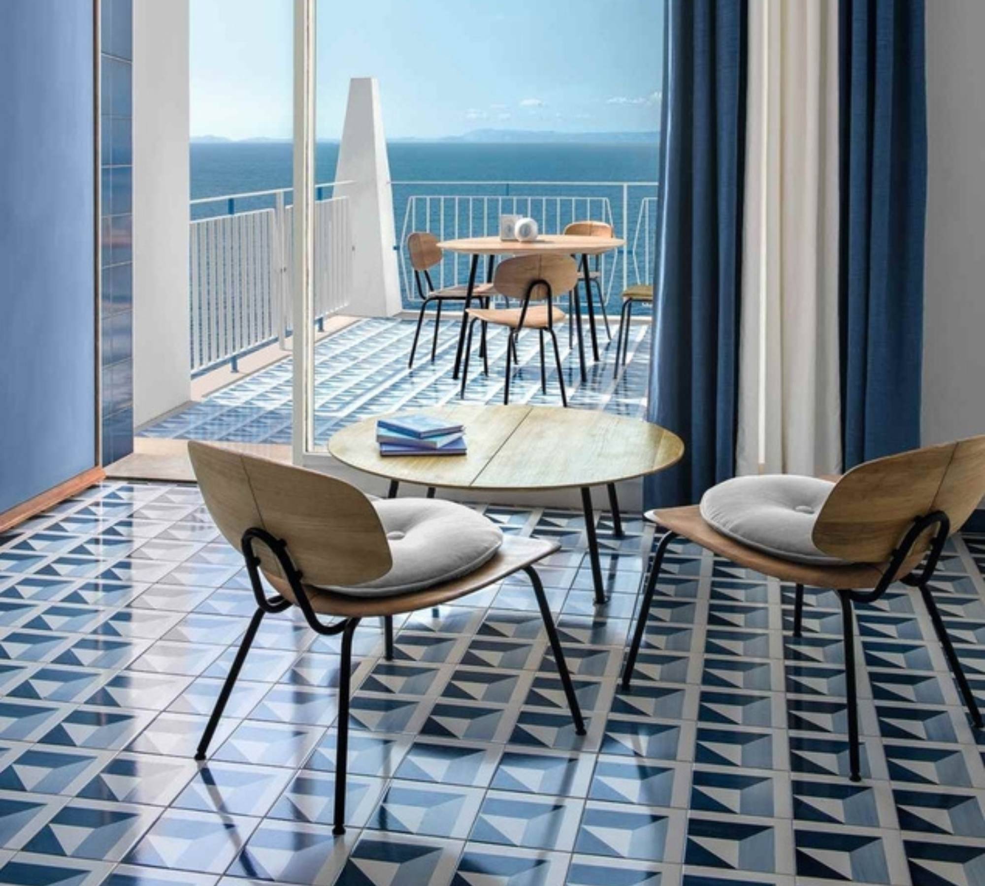 Agave Lounge Chair Brown