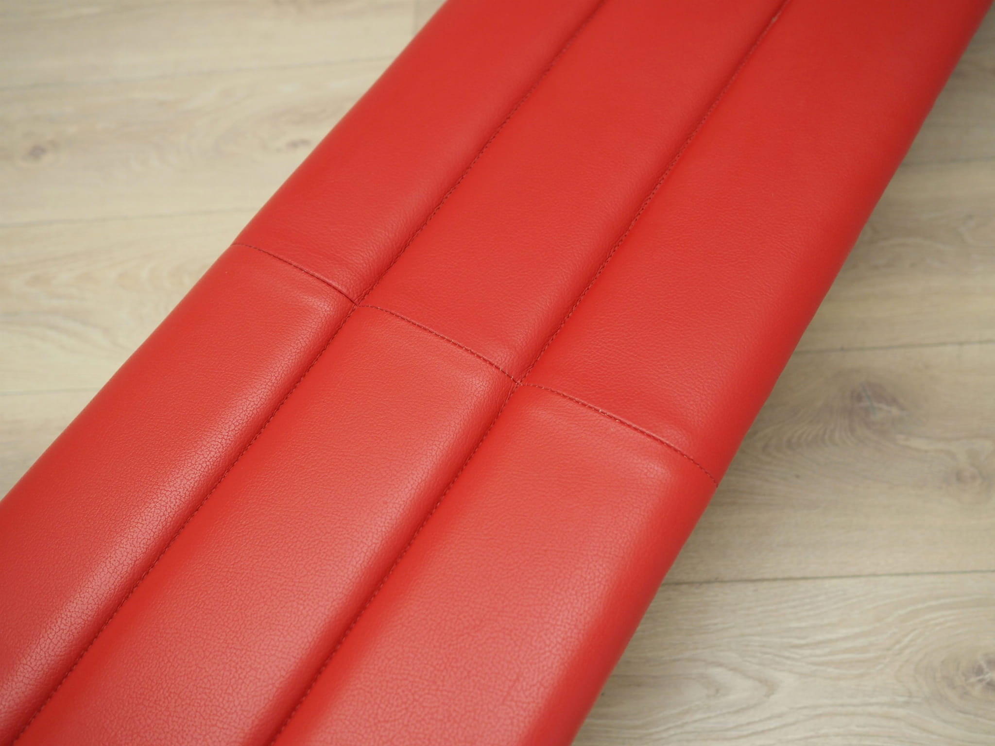 Vintage Bank Holz Leder Rot 1990er Jahre