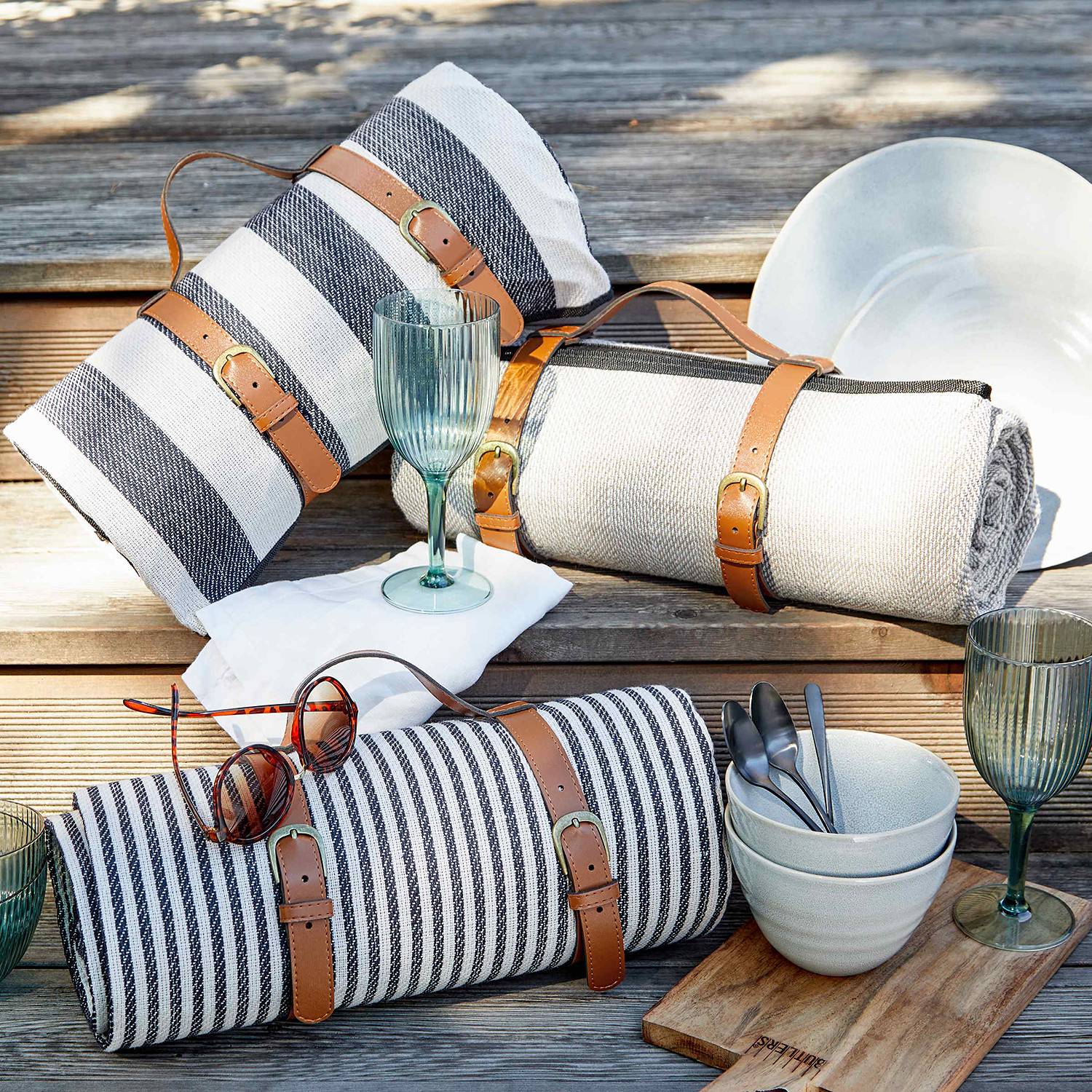 Picnic blanket WANDERLUST stripes polyacrylic blue