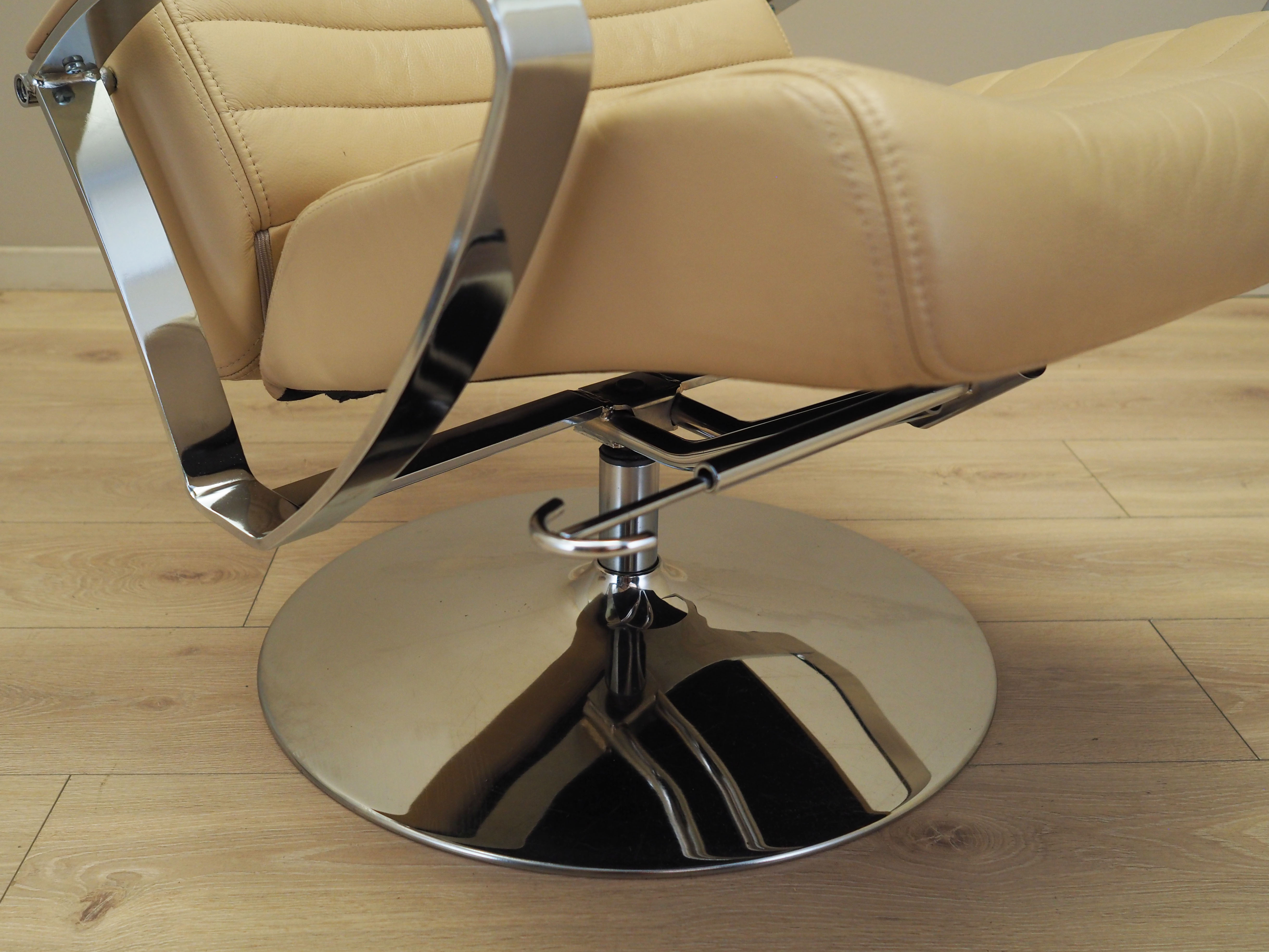 Sessel mit Hocker Leder Hellbraun 1970er Jahre