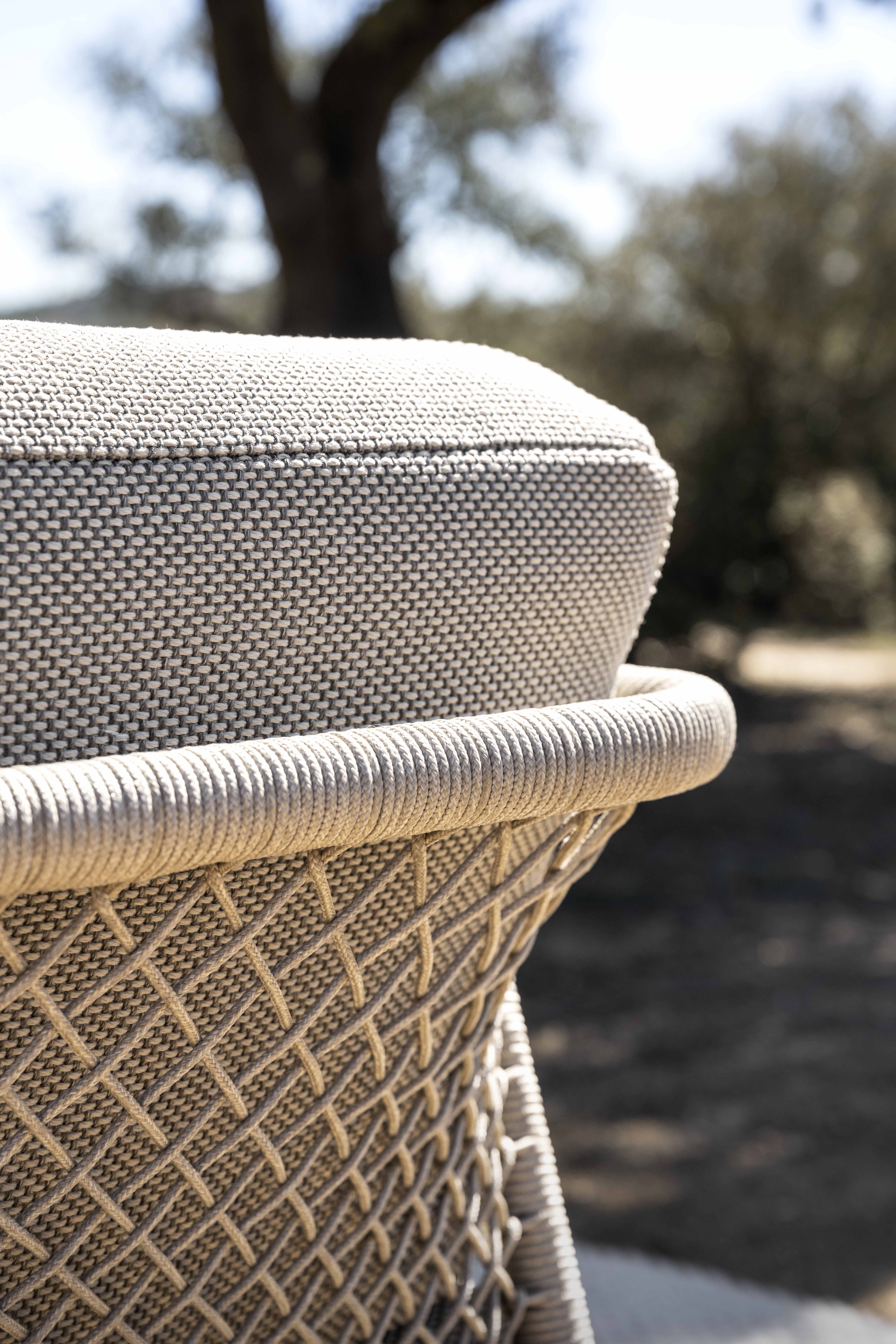 NERO Sofa 3-Sitzer Teakholz Schwarz Sand Kissen O_Corsica
