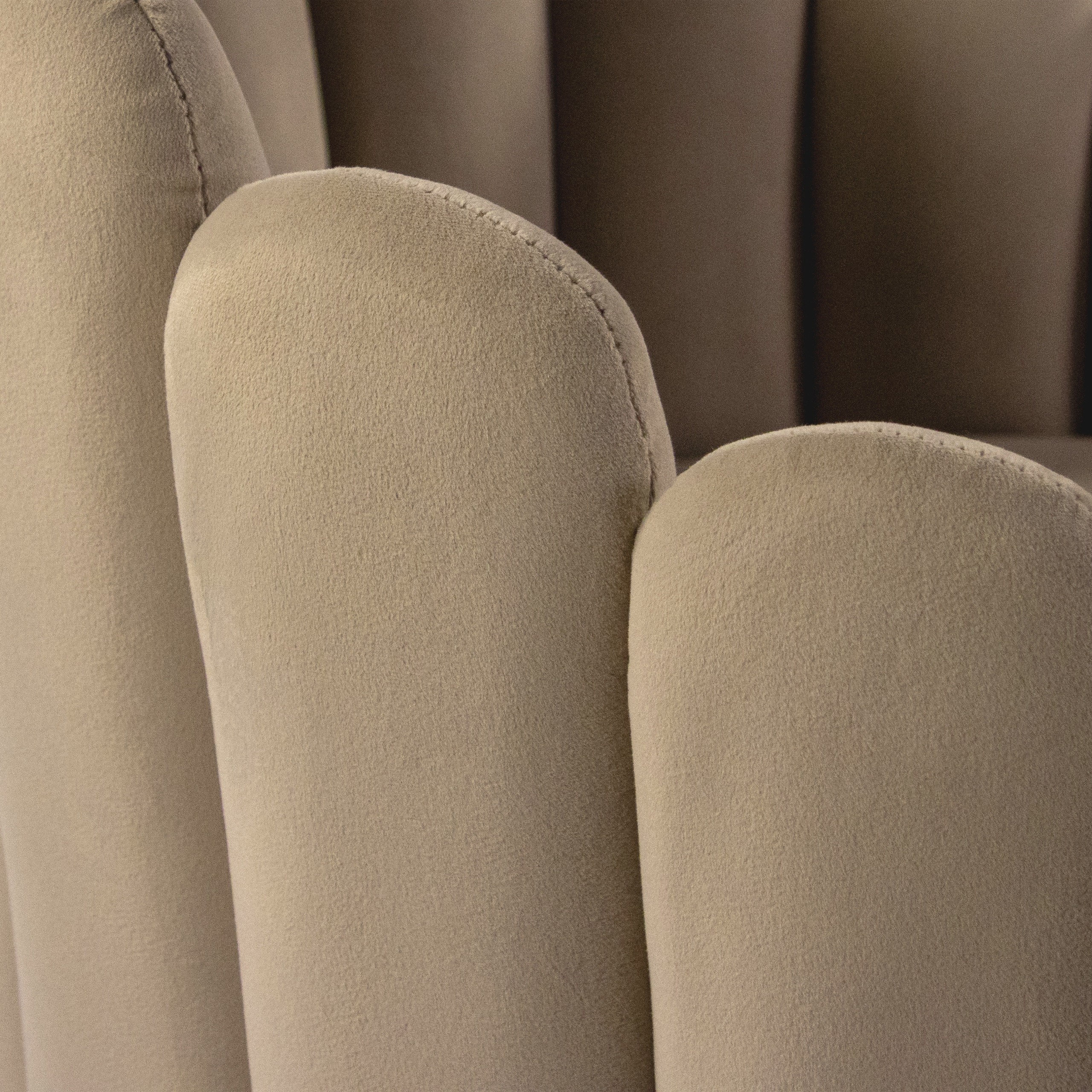 SCALLORE Dining chair in shell shape velvet light brown