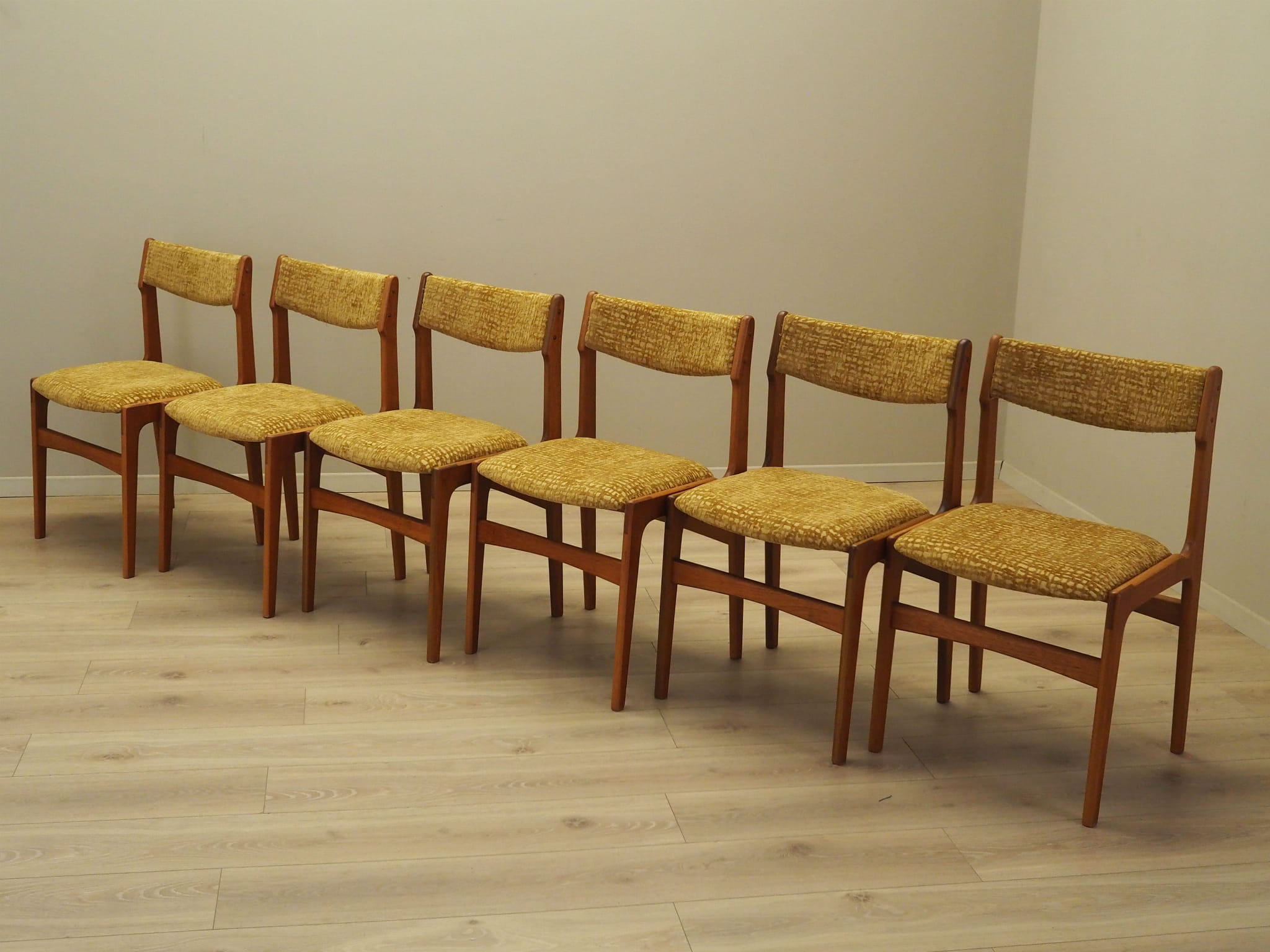 6x Esszimmerstuhl Teakholz 1970er Jahre