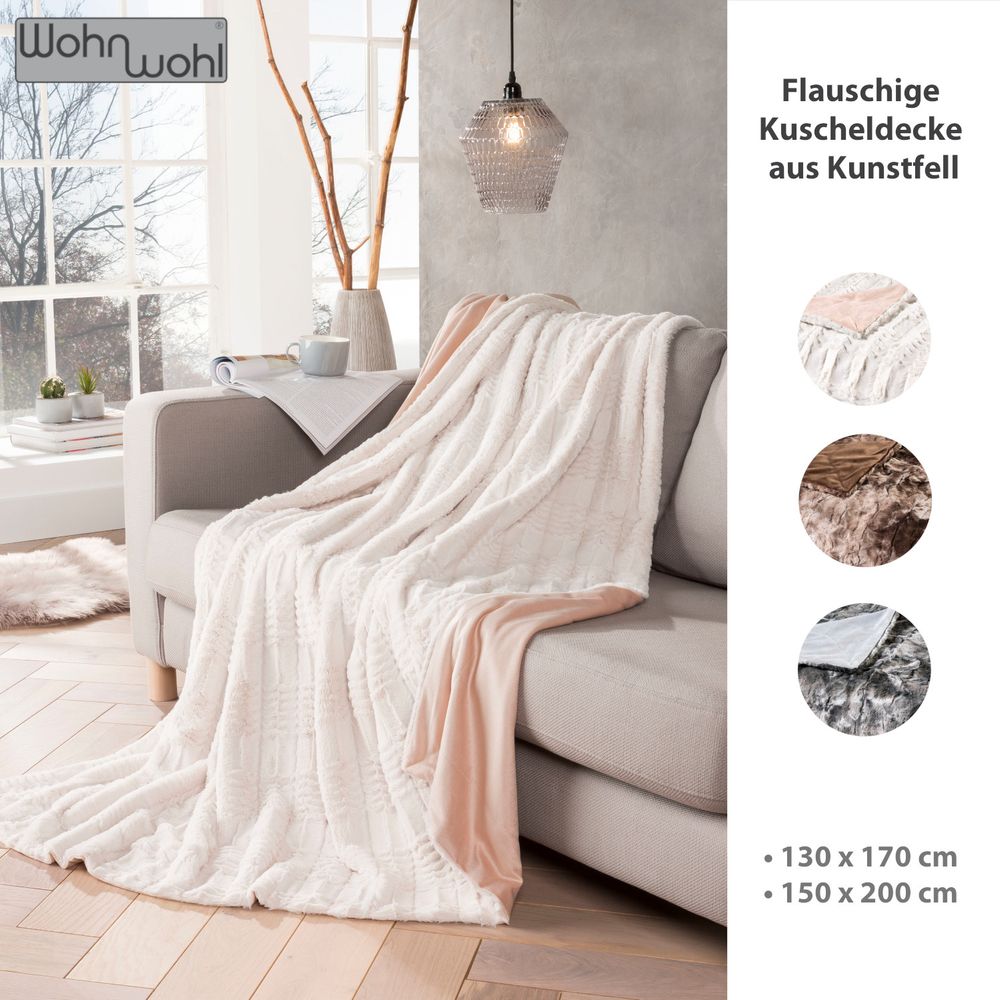 Couchdecke aus Fellimitat Creme