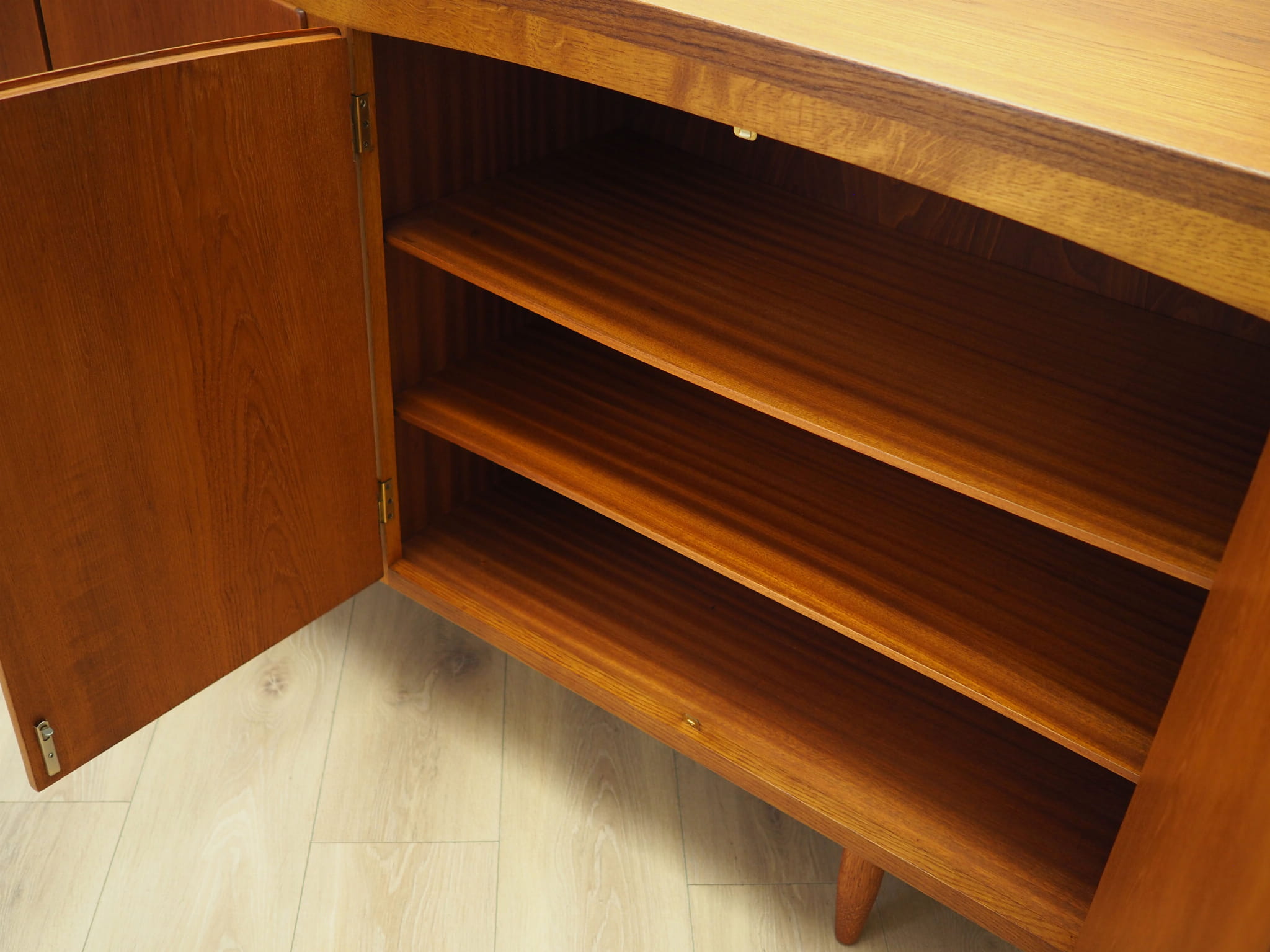 Vintage Sideboard Teakholz Braun 1960er Jahre