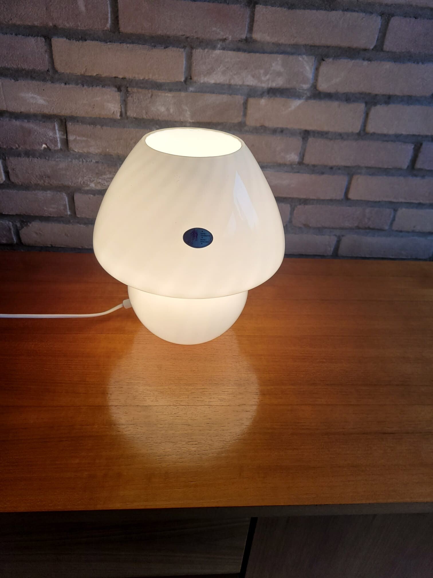 Swirl Tischlampe Weiß