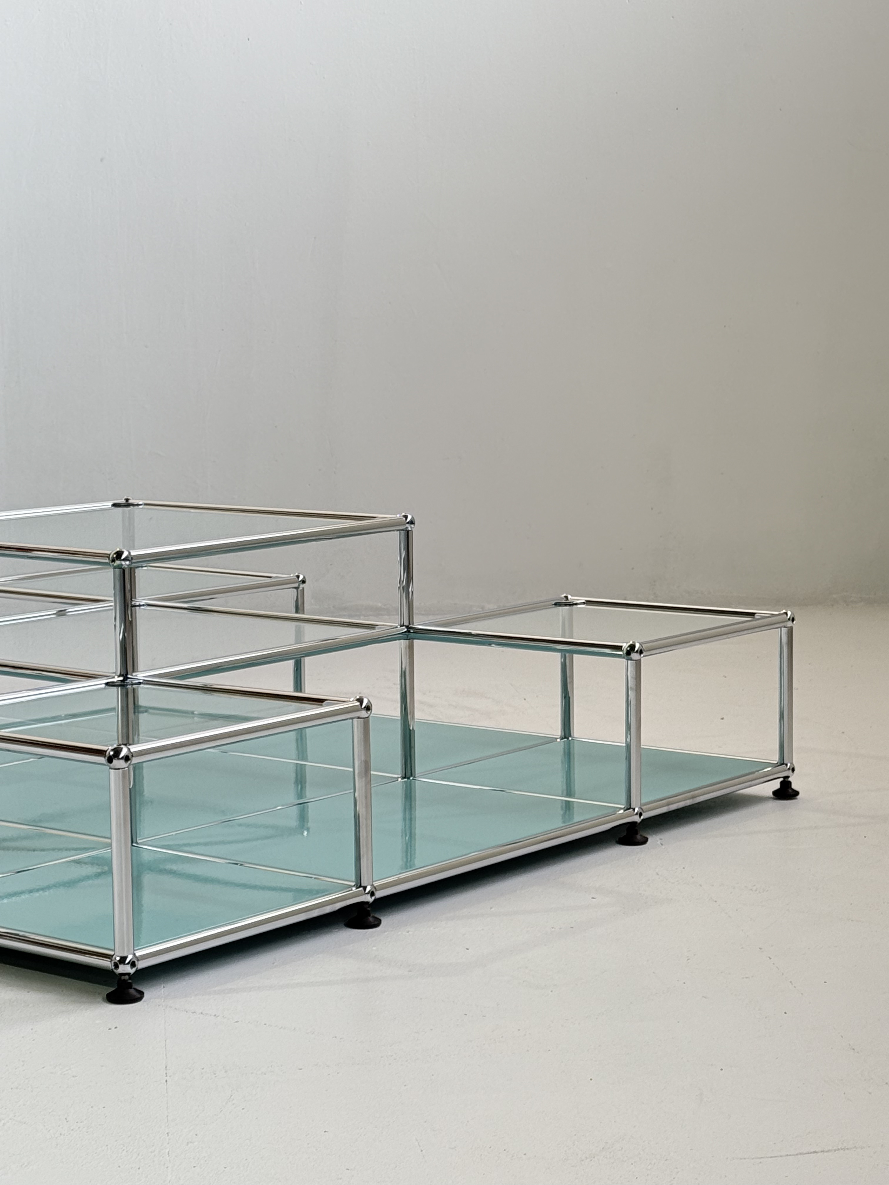Modularer Couchtisch Chromstahl