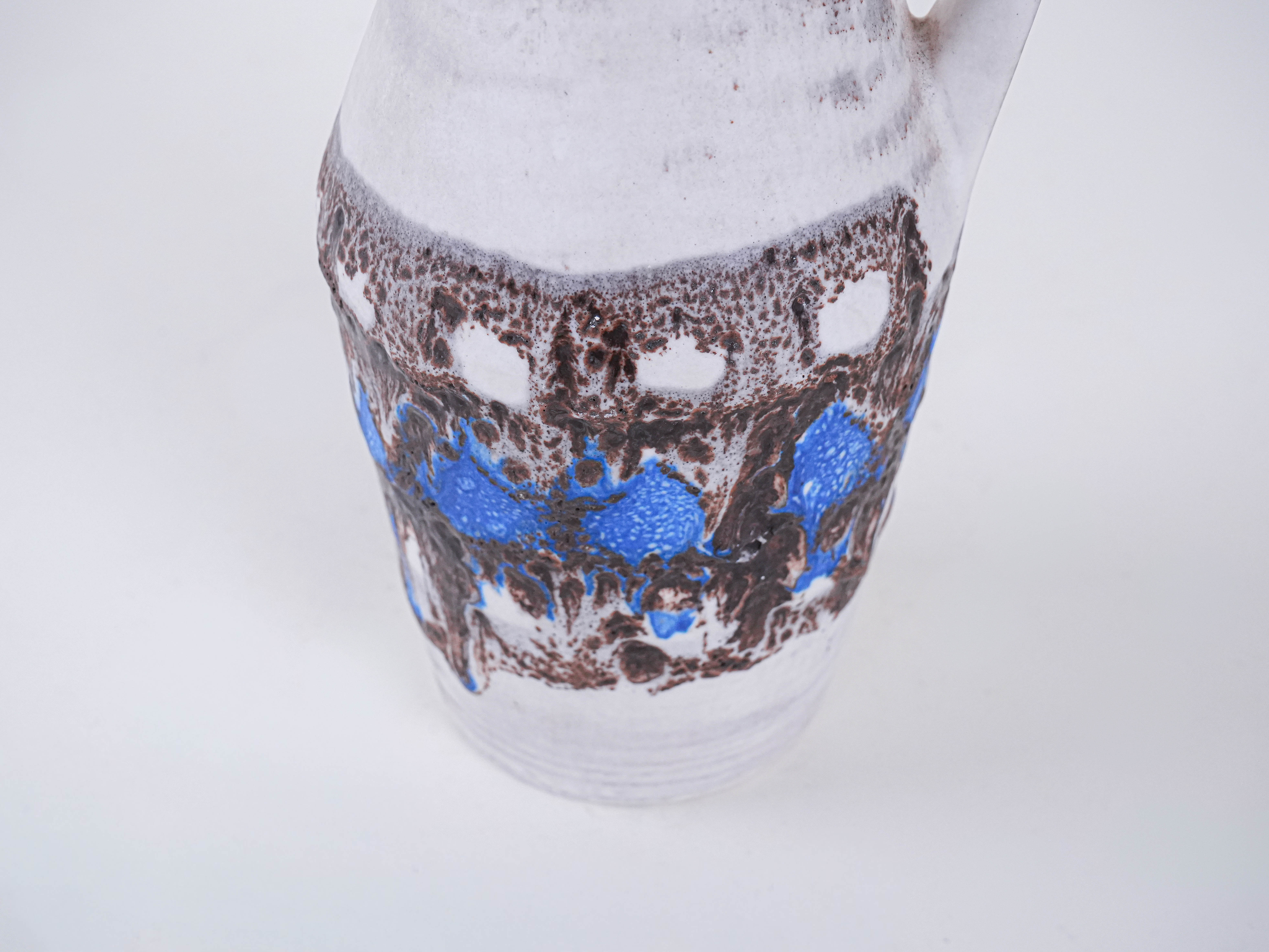 Keramikvase mit Henkel 1960er Jahre