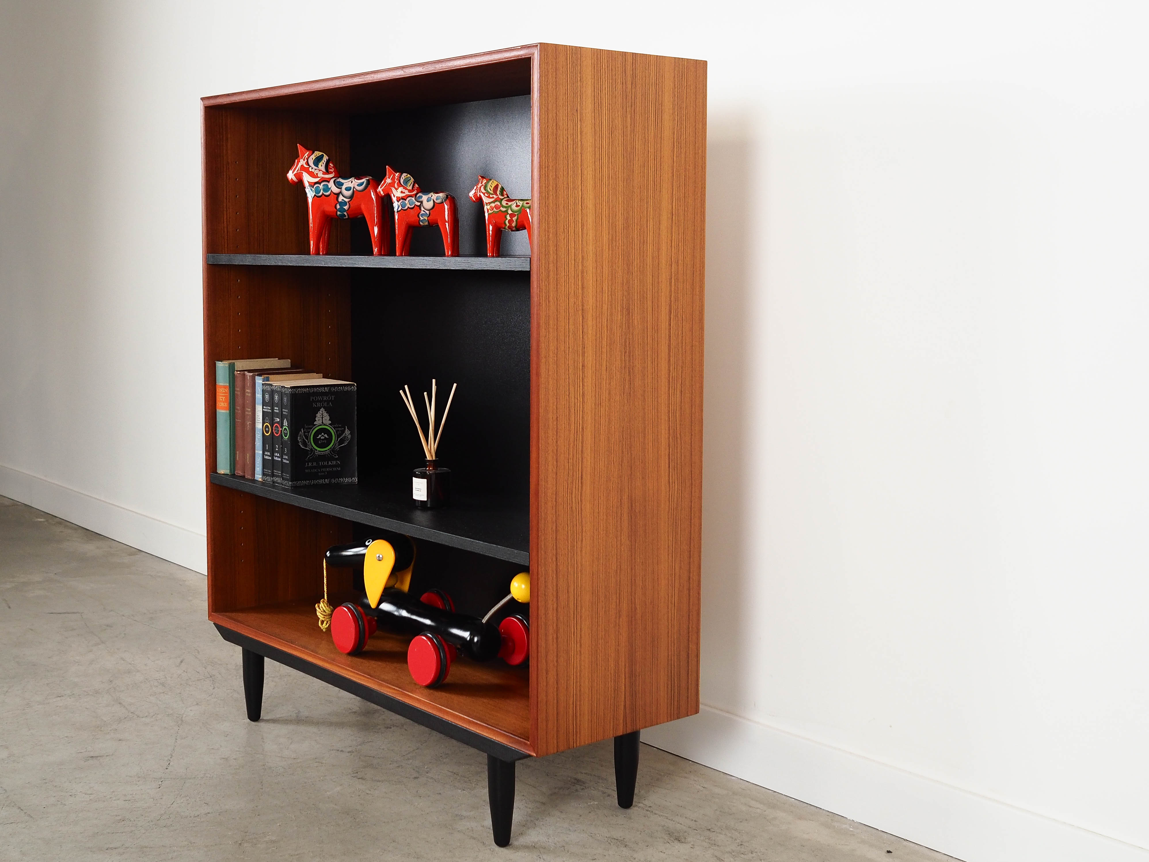 Teak bookshelf Brown 1970s