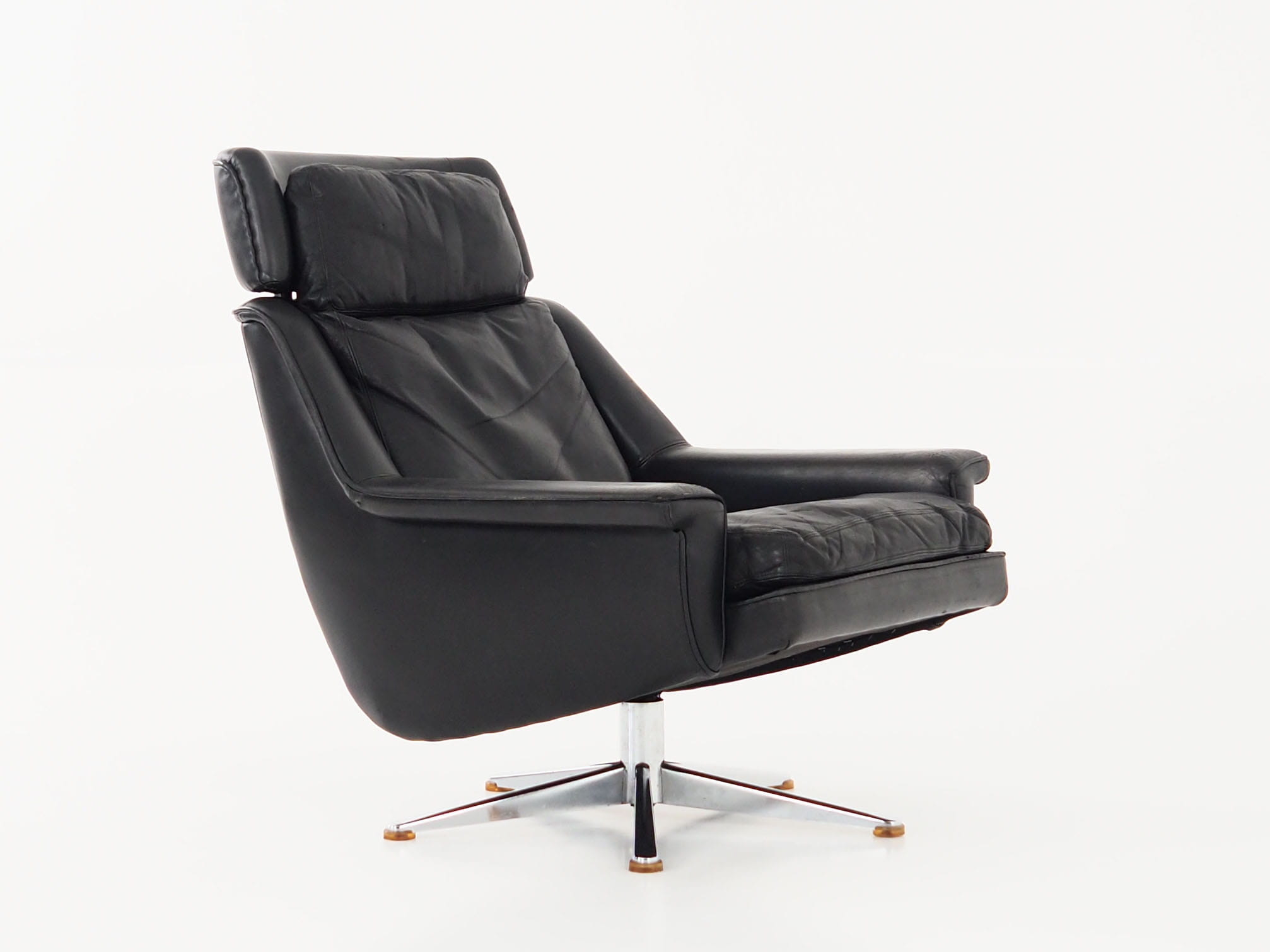 Vintage office chair leather black 1970s