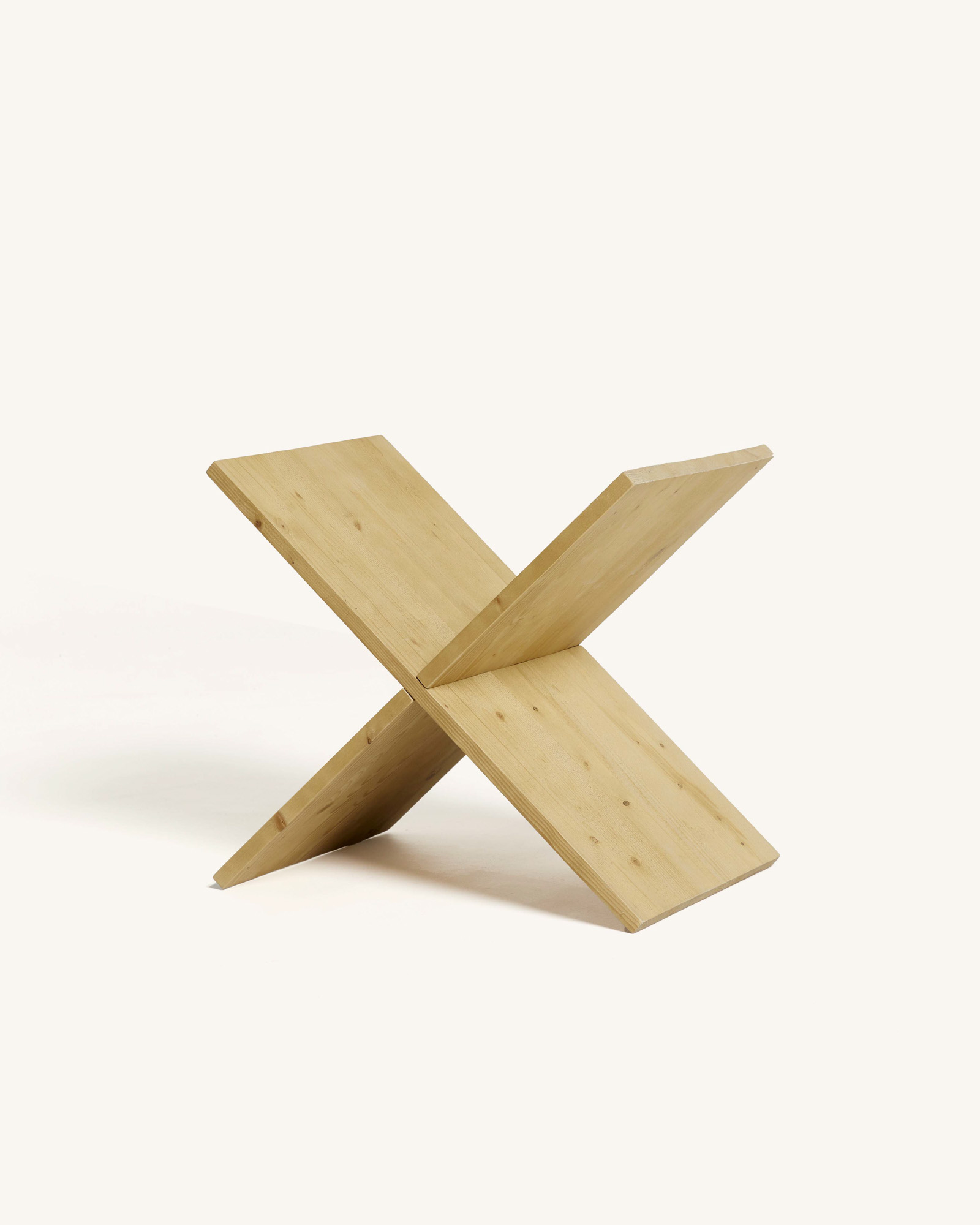 X-Zeitungsständer Holz Olive