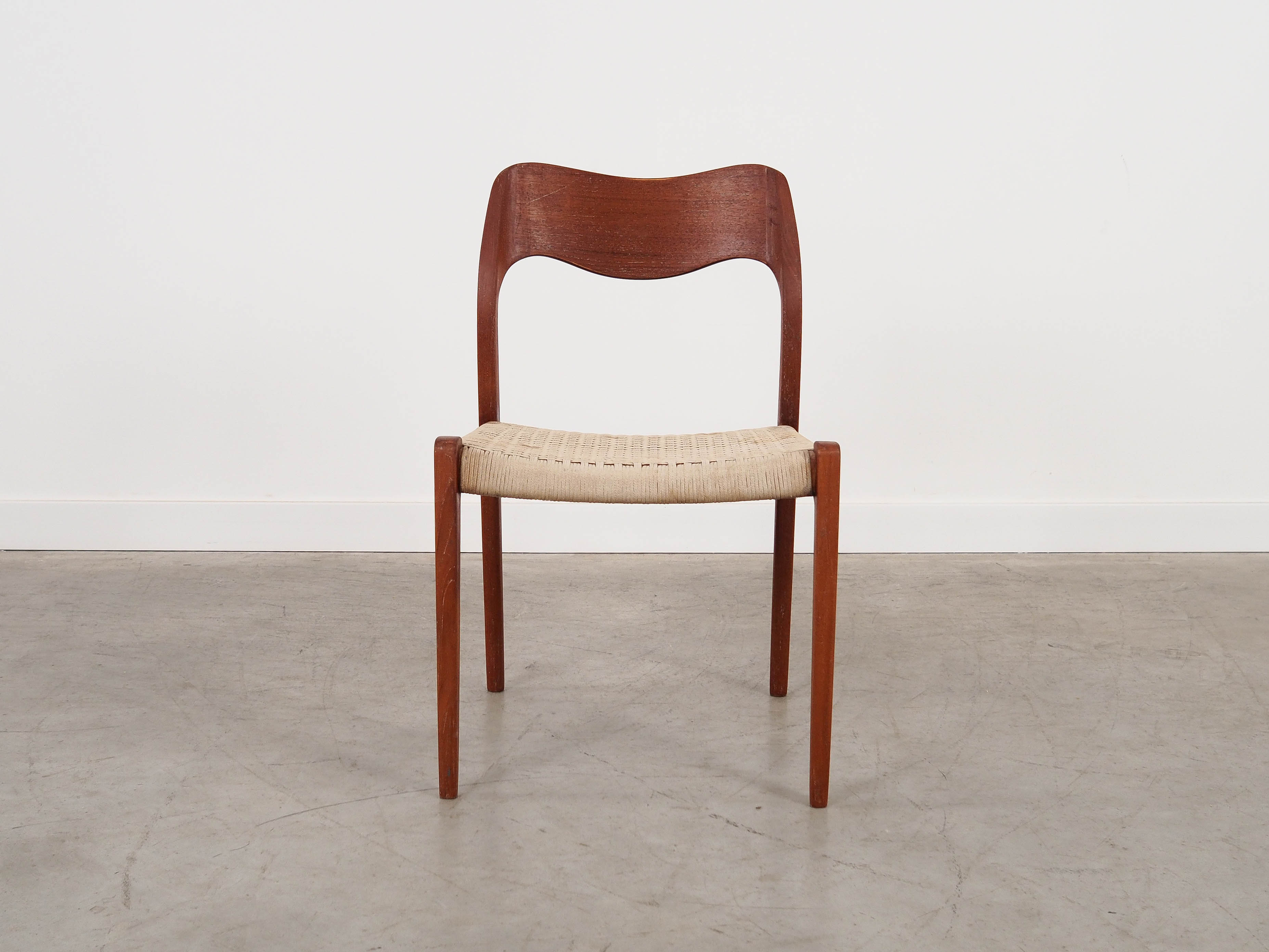 Teak wood chair 1960s