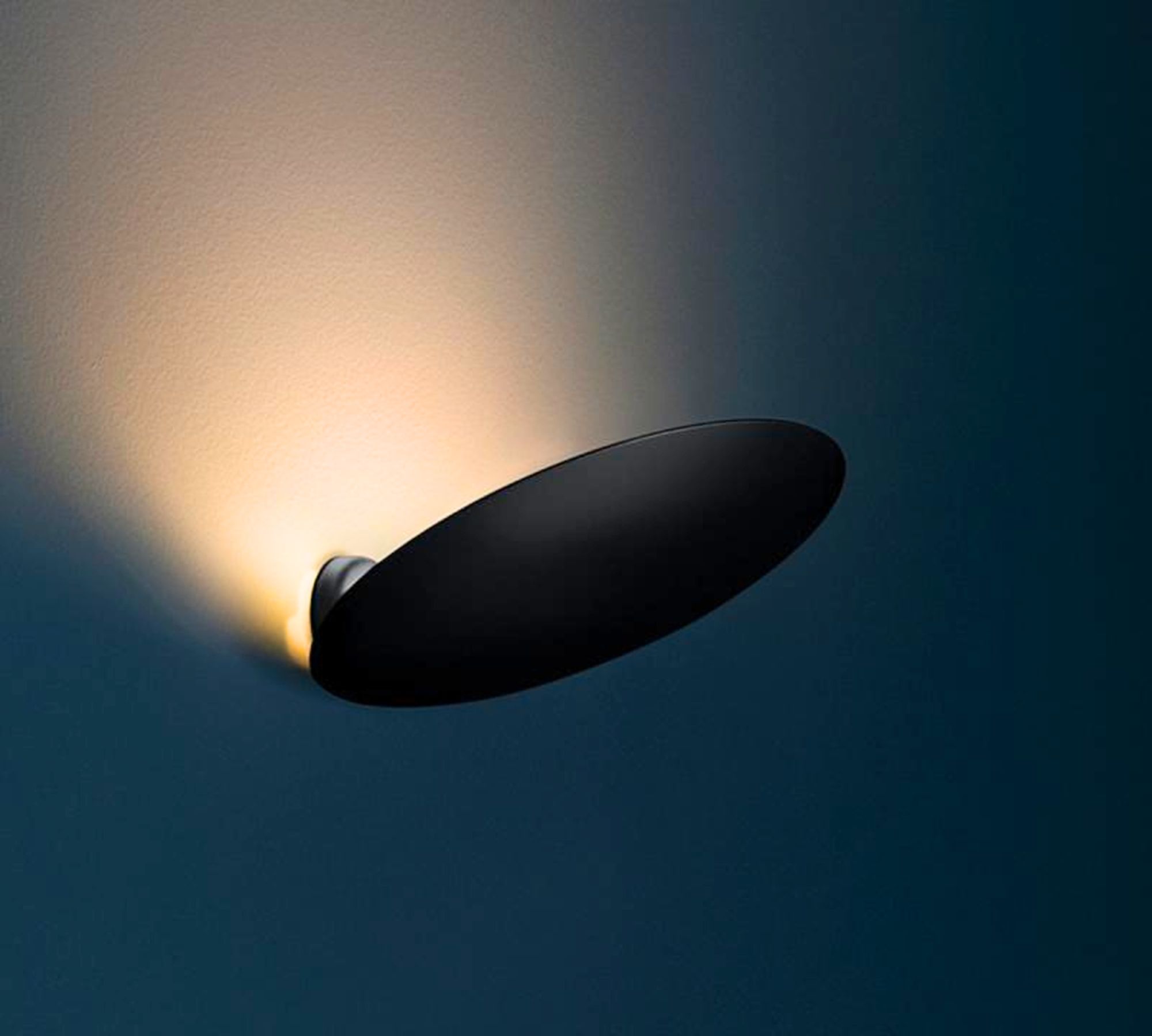 Lederam WF Wandleuchte Schwarz