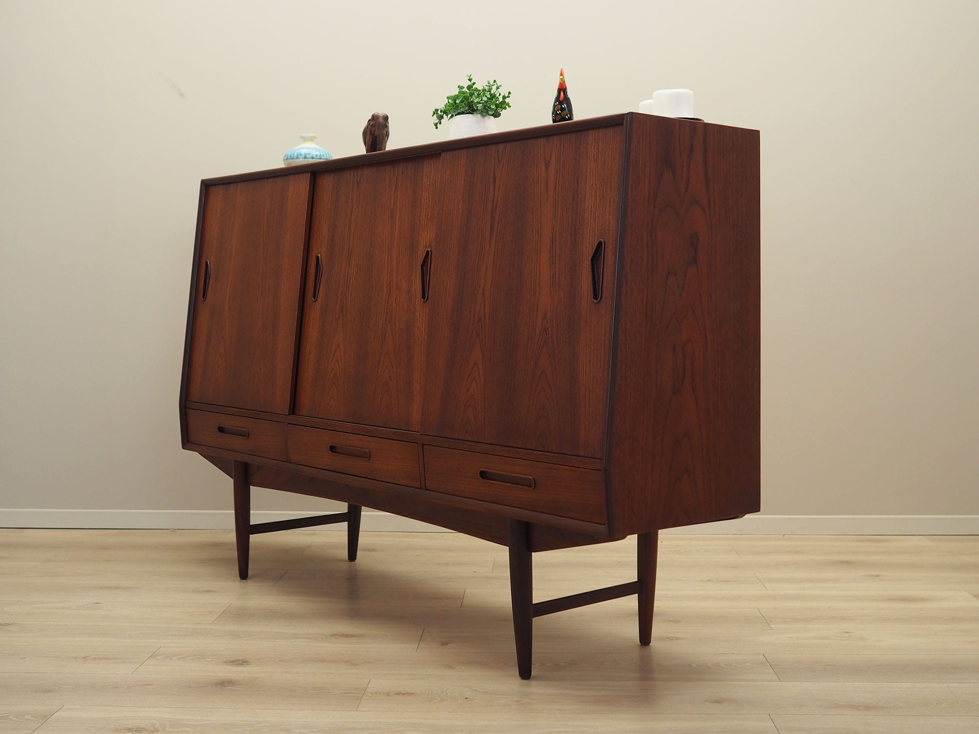 Highboard Holz Braun 1960er Jahre 