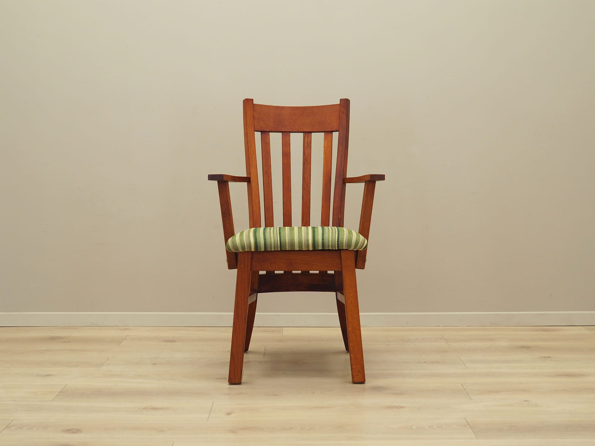Vintage Sedia con braccioli Legno di teak Tessuto Marrone Anni '70