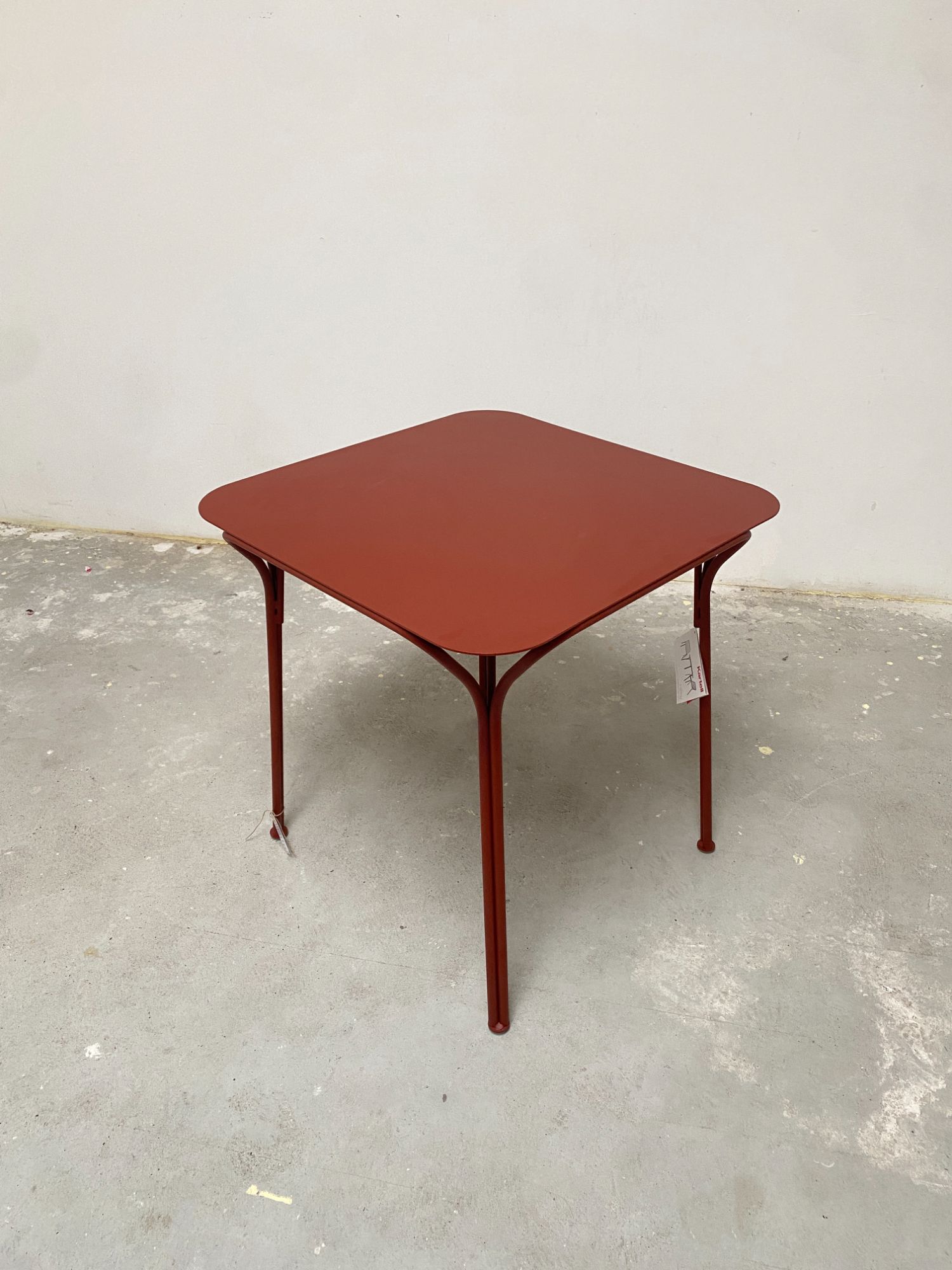 Hiray Garden Table Red by Kartell