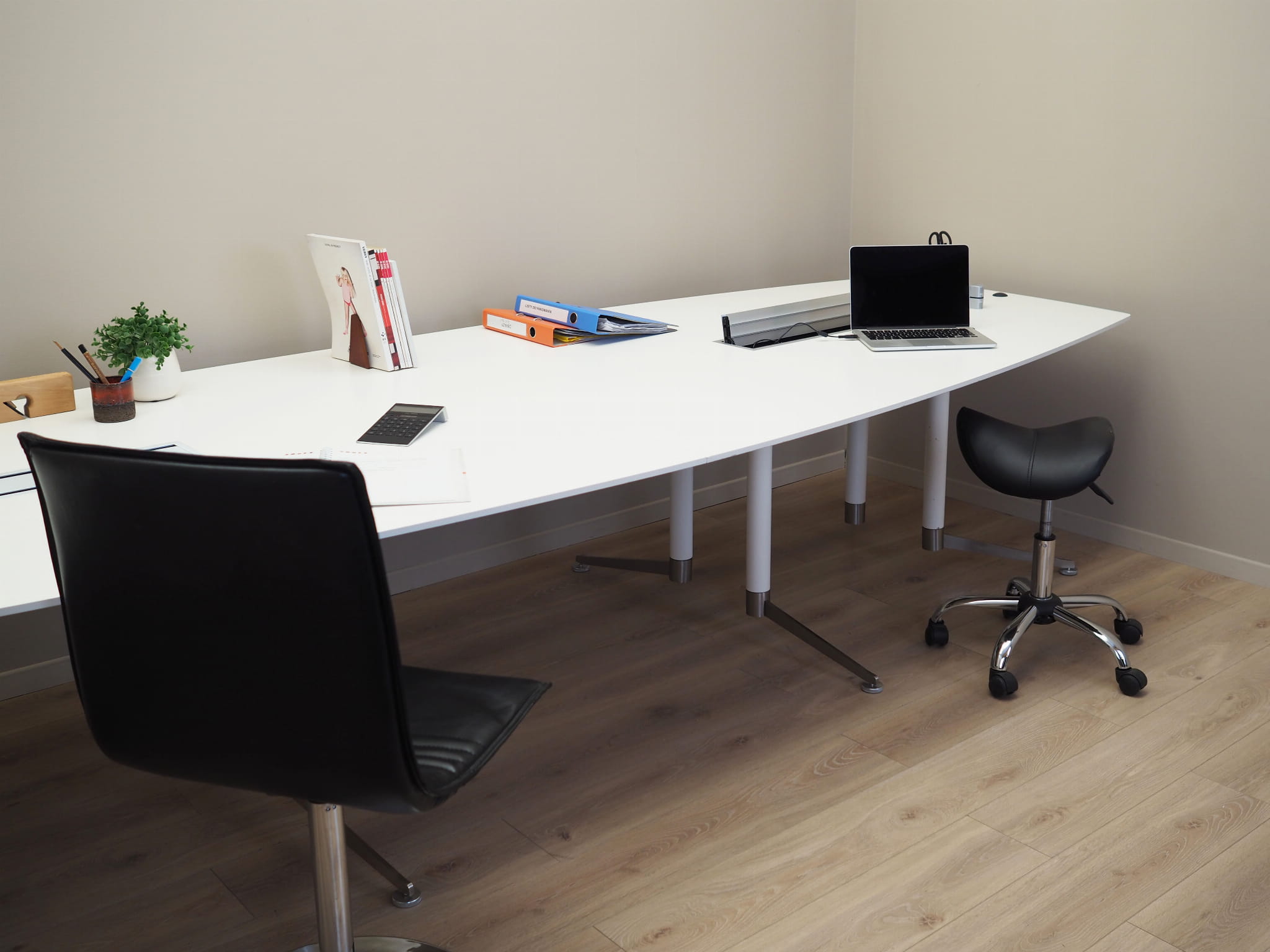 Conference table Plastic Metal White