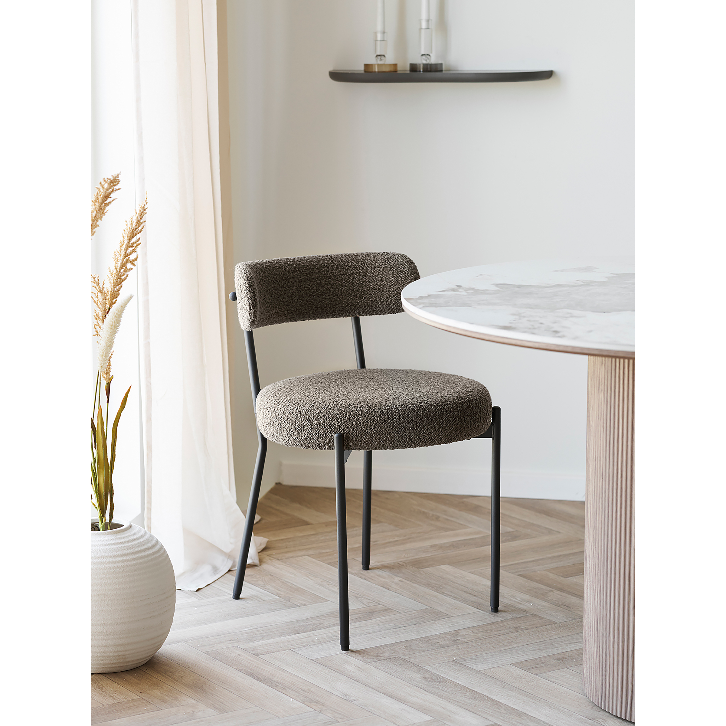 Dining chair Yenti set of 2 Bouclé