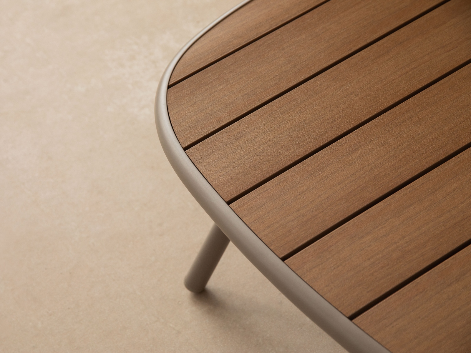 Margalida Gartentisch Kunststoff Creme