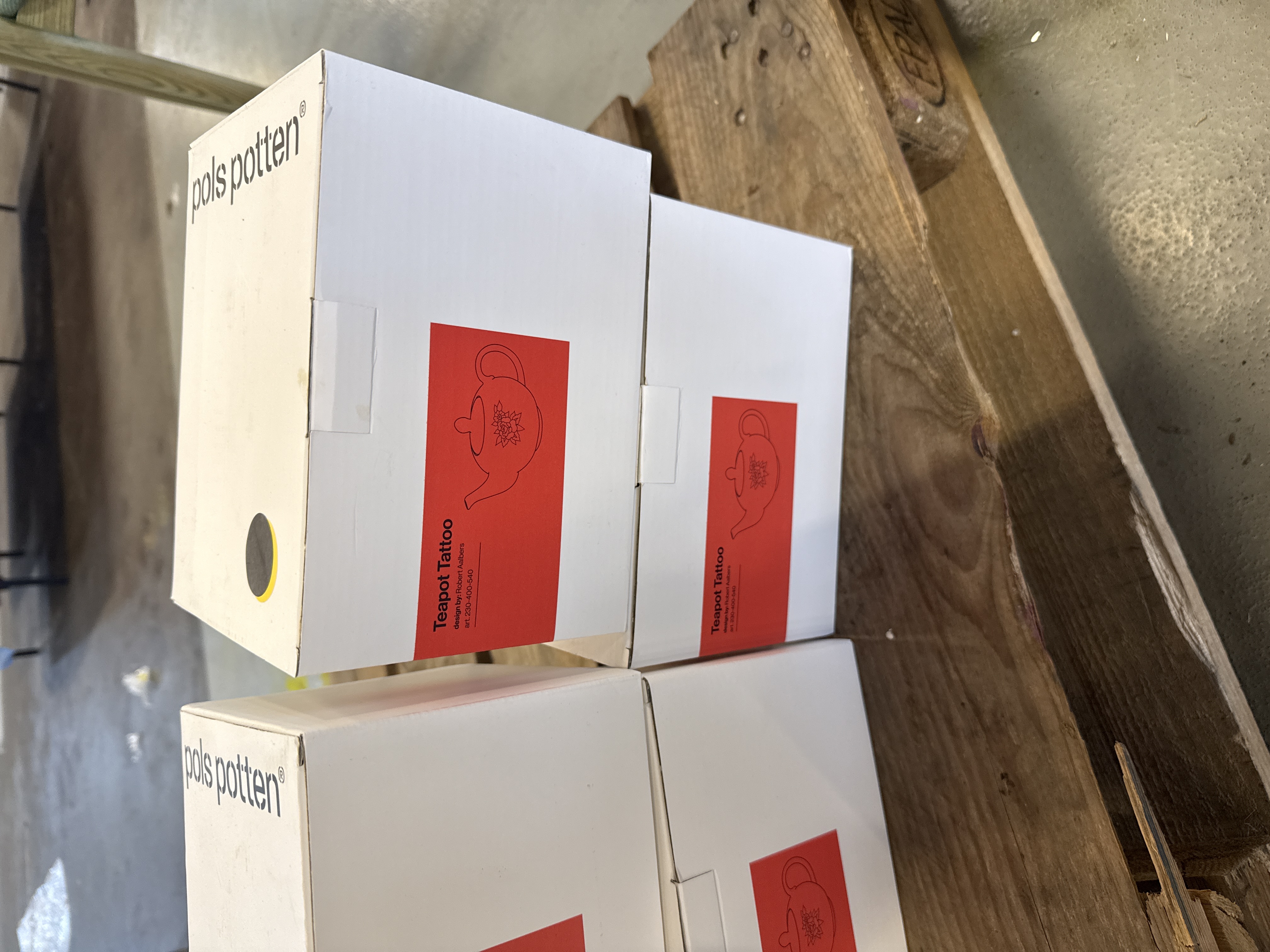 Tattoo Teekanne Keramik Weiß