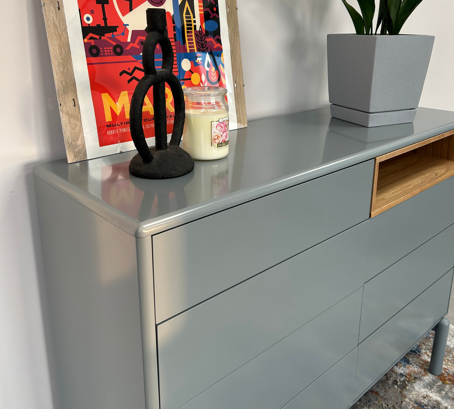 Corvo Kommode Holz Grau
