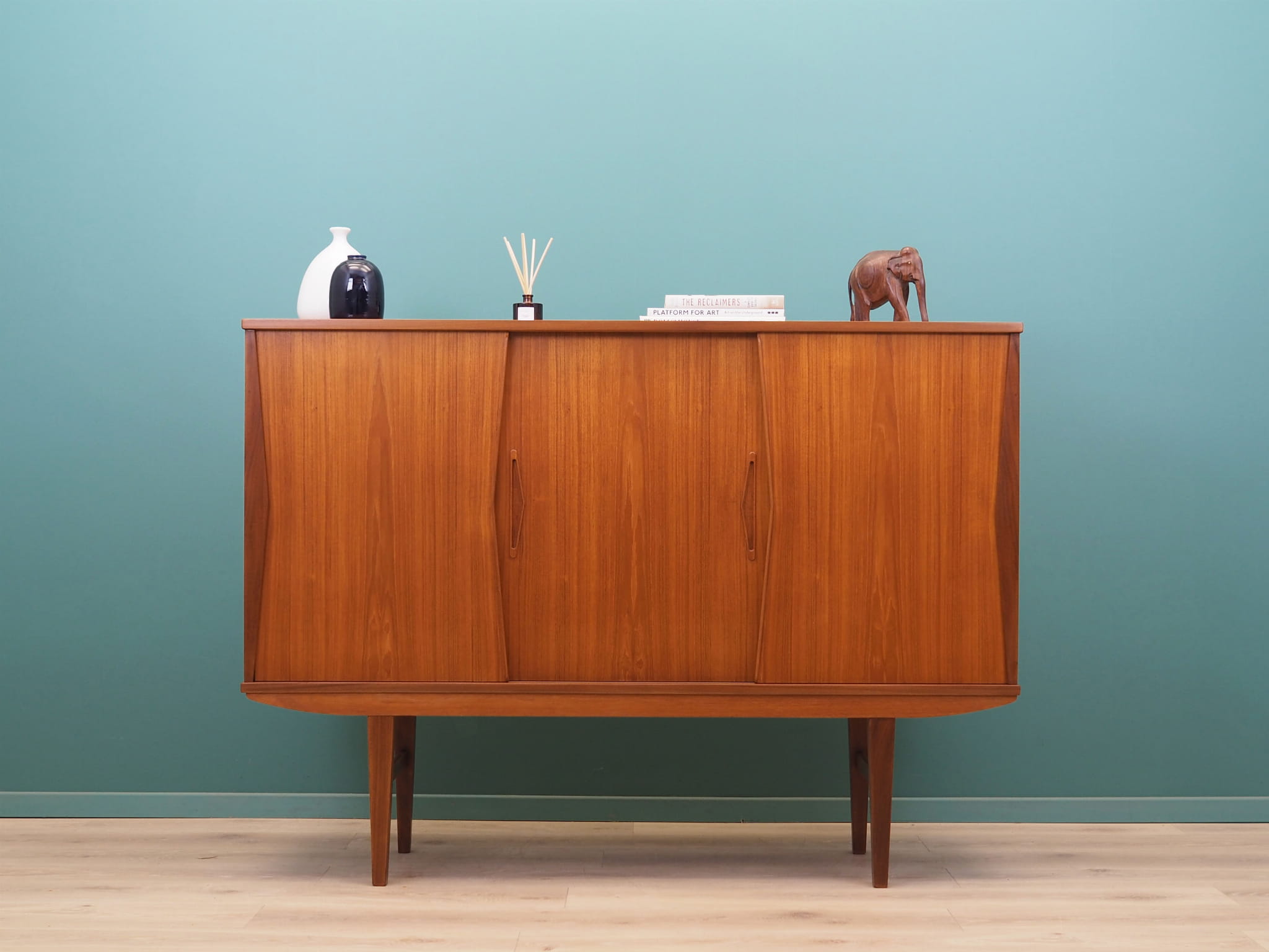 Vintage Highboard Teakholz Braun 1960er Jahre