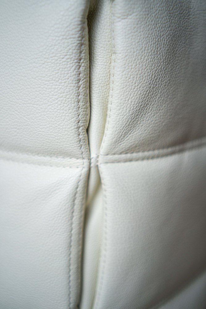 Vintage Michel Ducaroy Kashima Sofa 2-Sitzer Leder Weiß