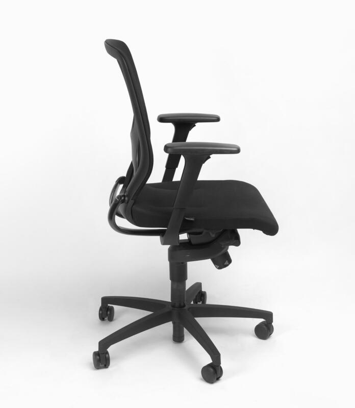 Bürostuhl mit Patentierter 3-D-Kinematik Trimension®