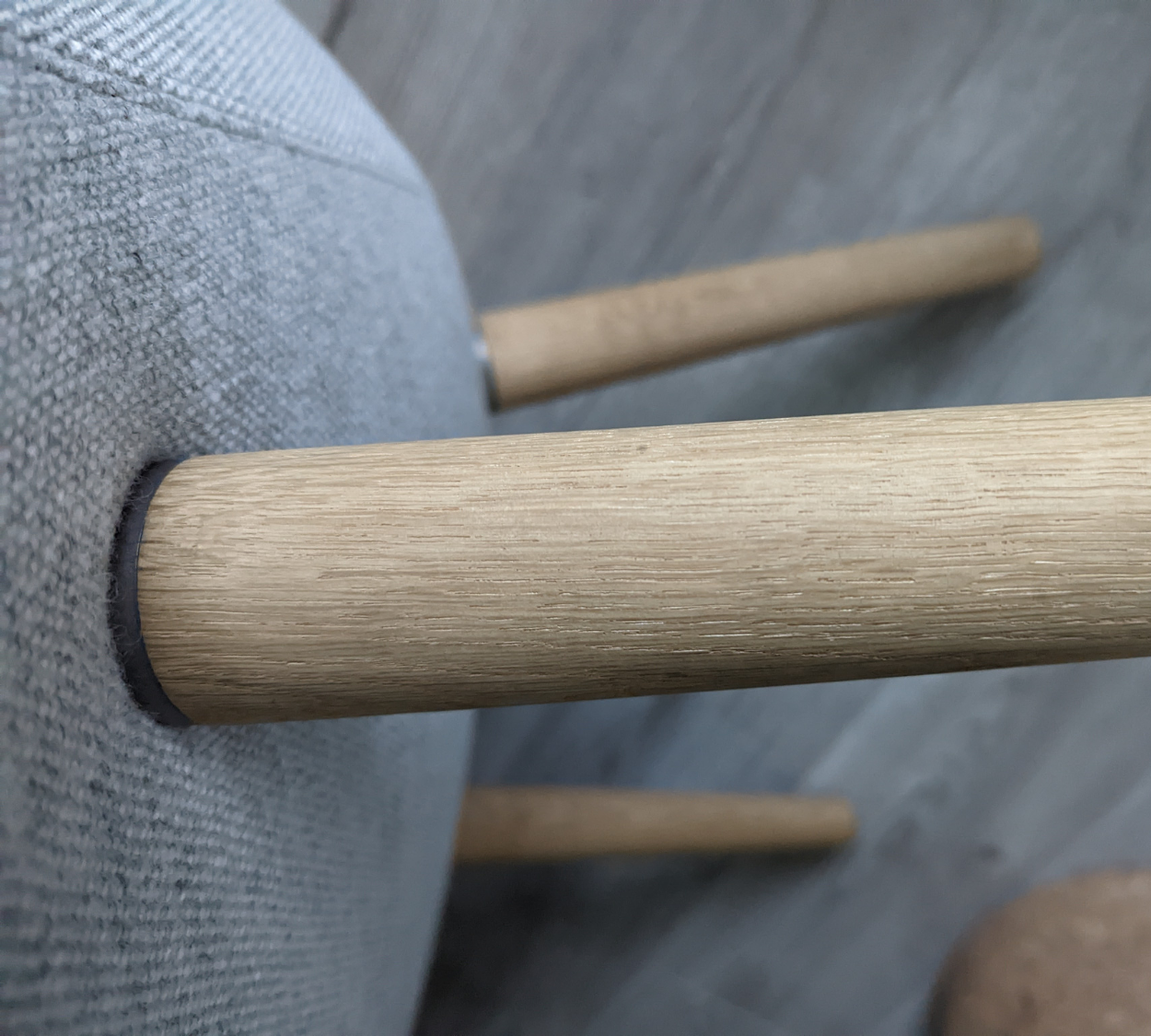 2x About a Lounge Low Sessel Wolle Holz Grau