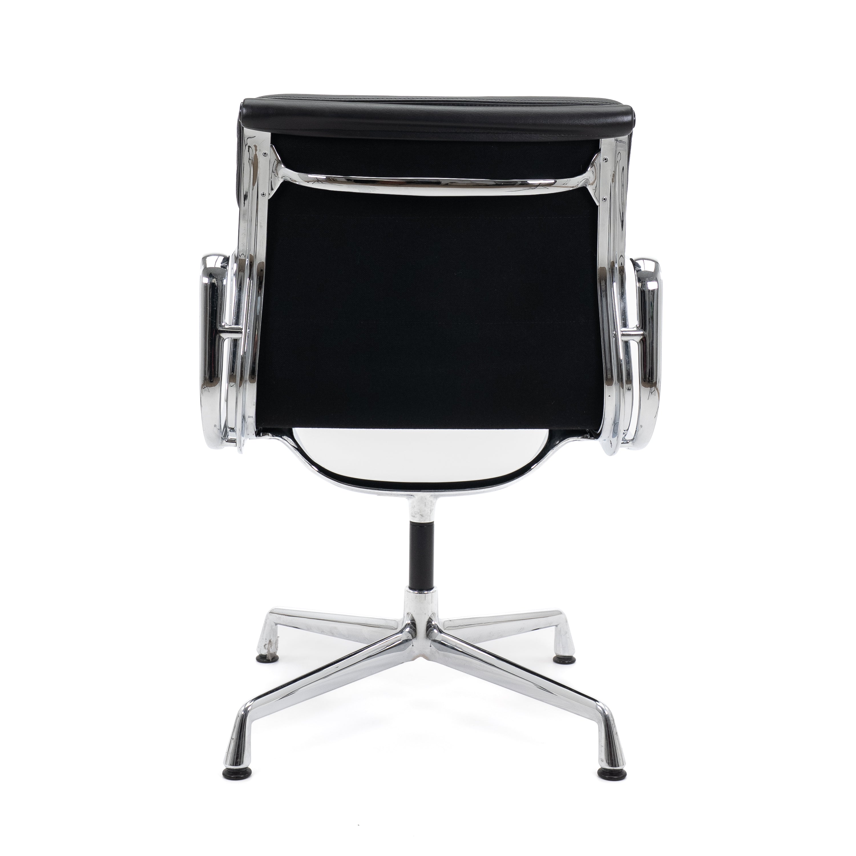 EA208 Bürostuhl Leder Schwarz von Vitra