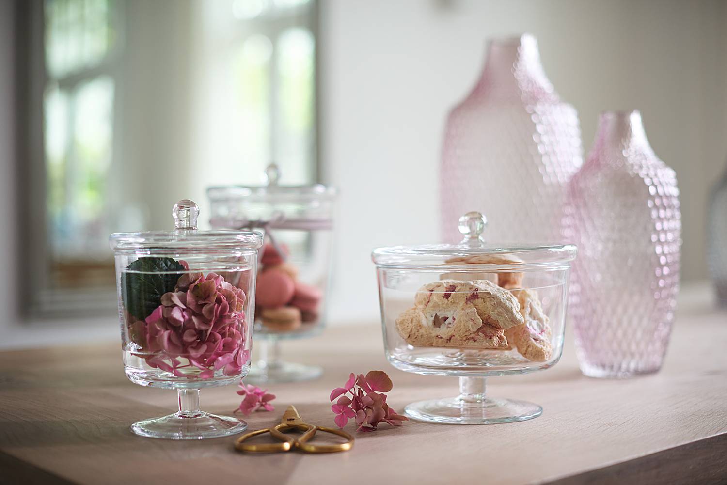 Dose auf Fuß Poesia III Kalk-Natron Glas 19 cm