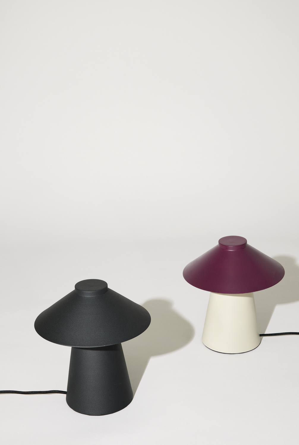 Chipper Table Lamp Sand Burgundy