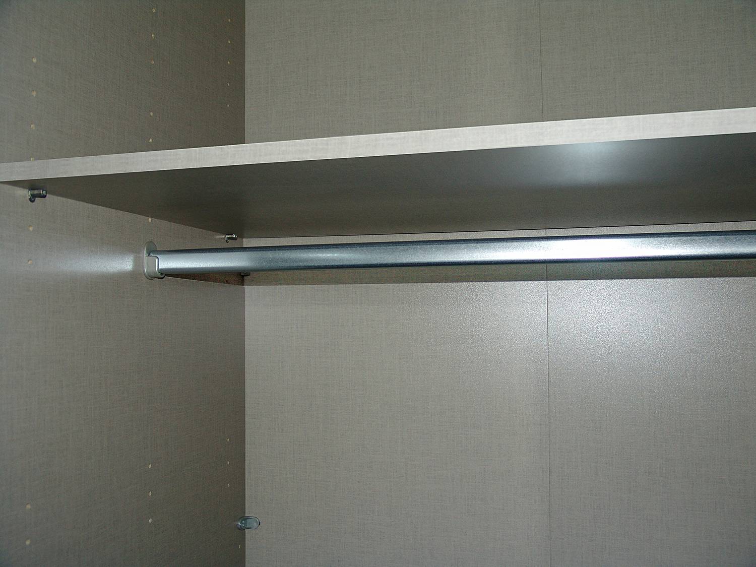 90er Kleiderstange Rauch Silber Metall 90 x 3 x 2 cm