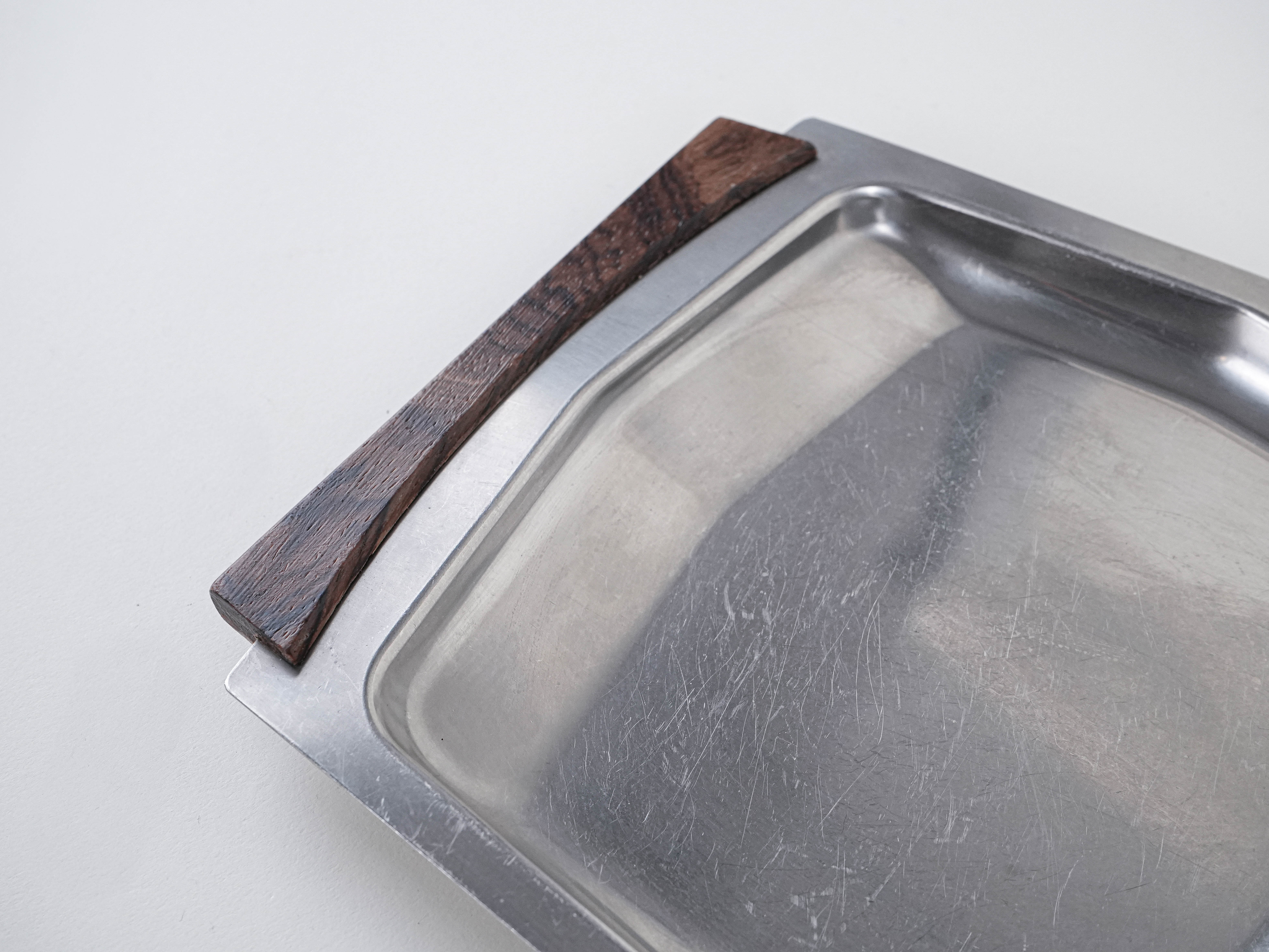 Quadratisches Tablett aus Edelstahl 1970er Jahre