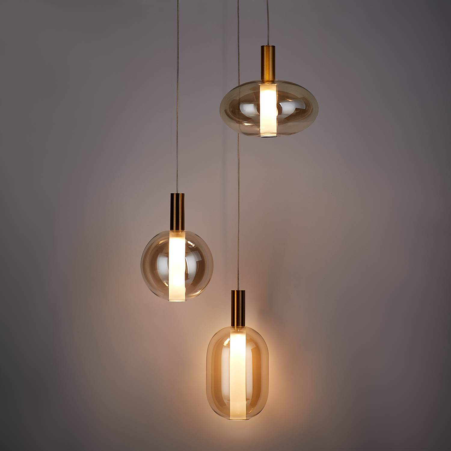 3-Flammig Exemlar Pendelleuchte Rauchglas Aluminium