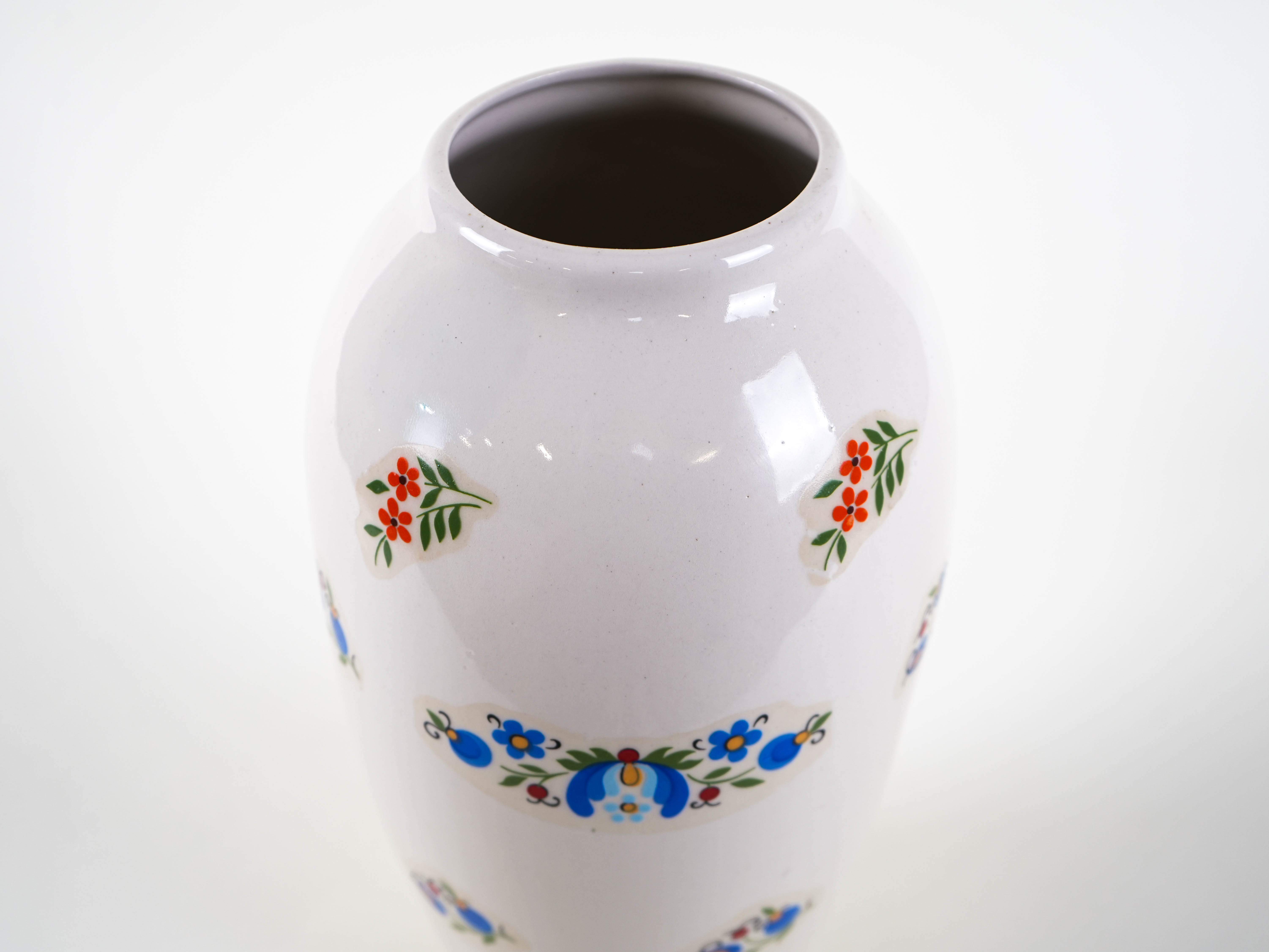 Porcelain vase 1980s