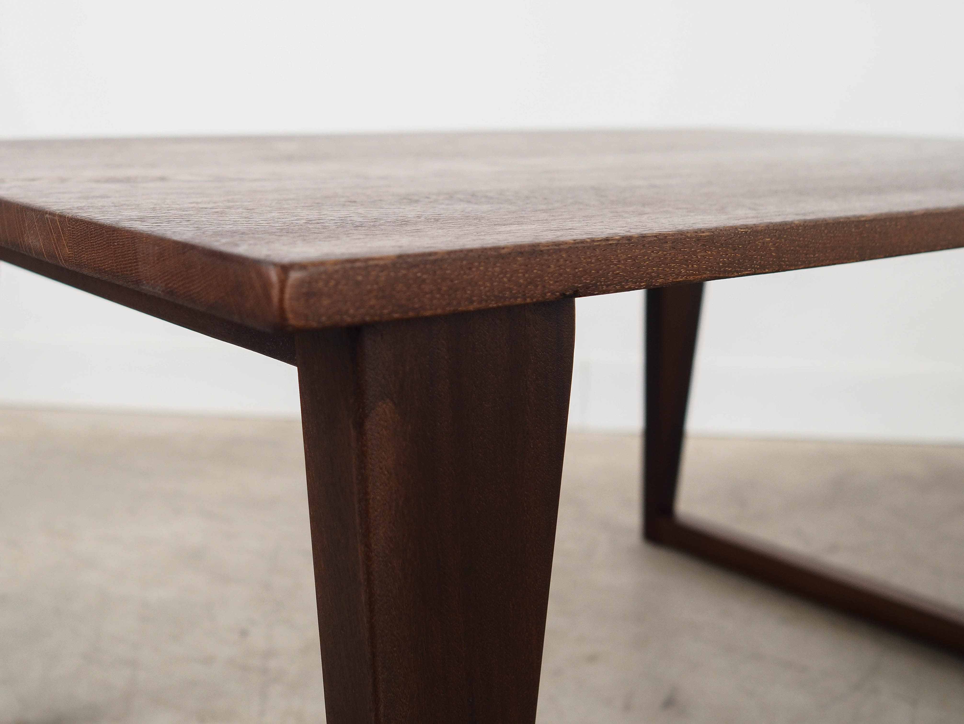 Eichentisch 1970er Jahre Braun