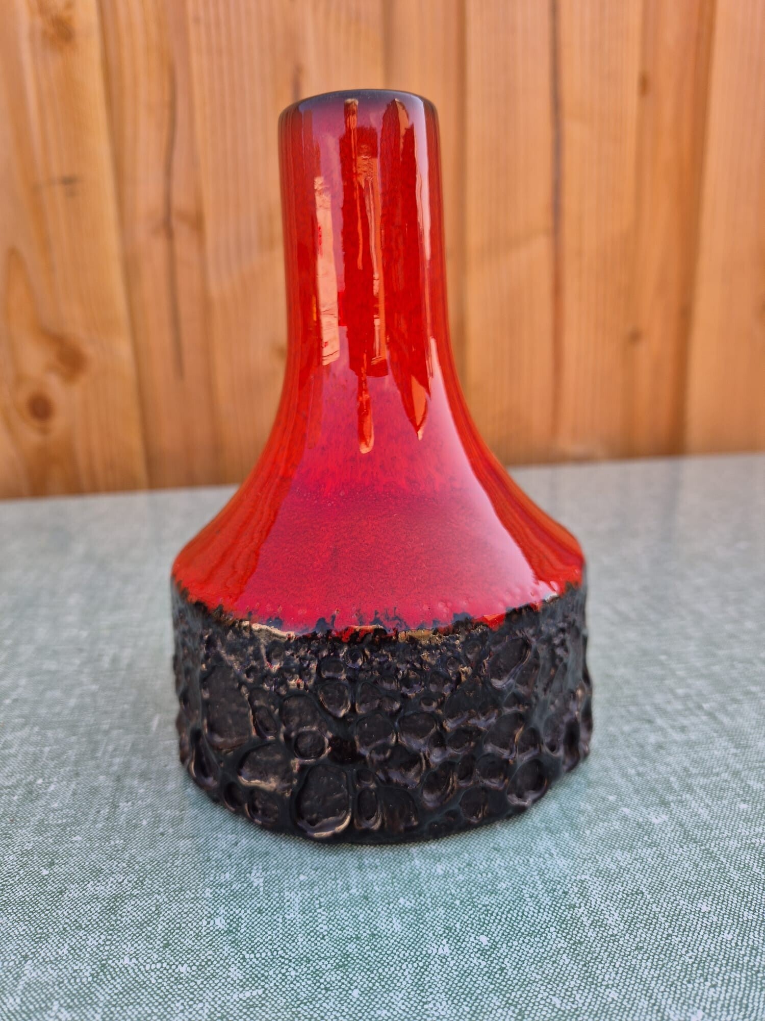 Modell 906 / 16 Vase Keramik Rot
