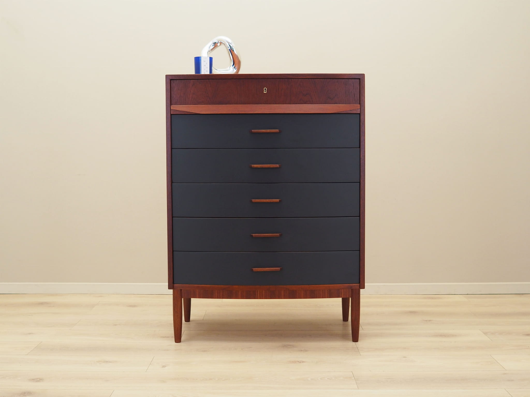 Chest of drawers Teak wood 1970s