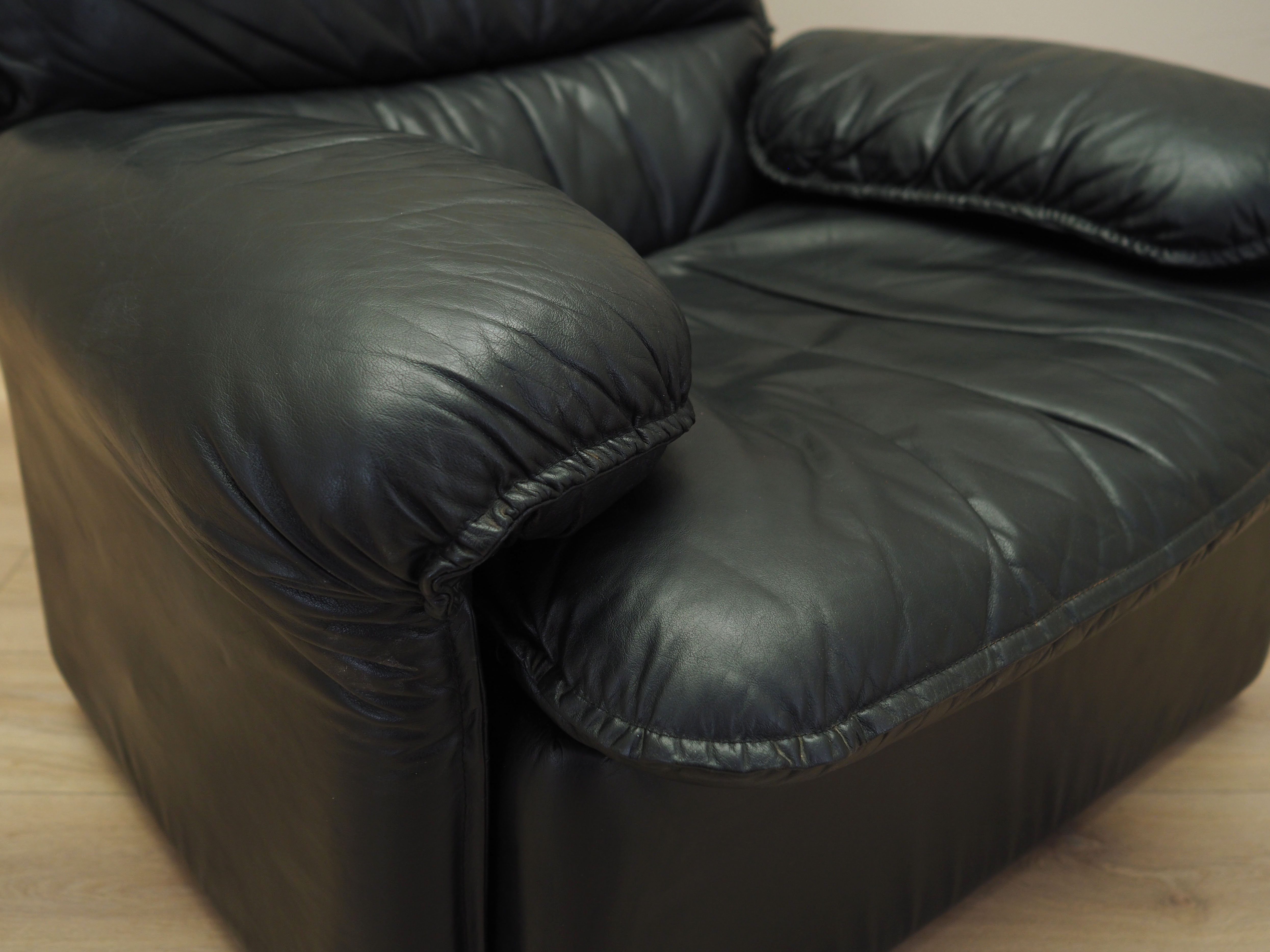Lounge chair leather black 1970s