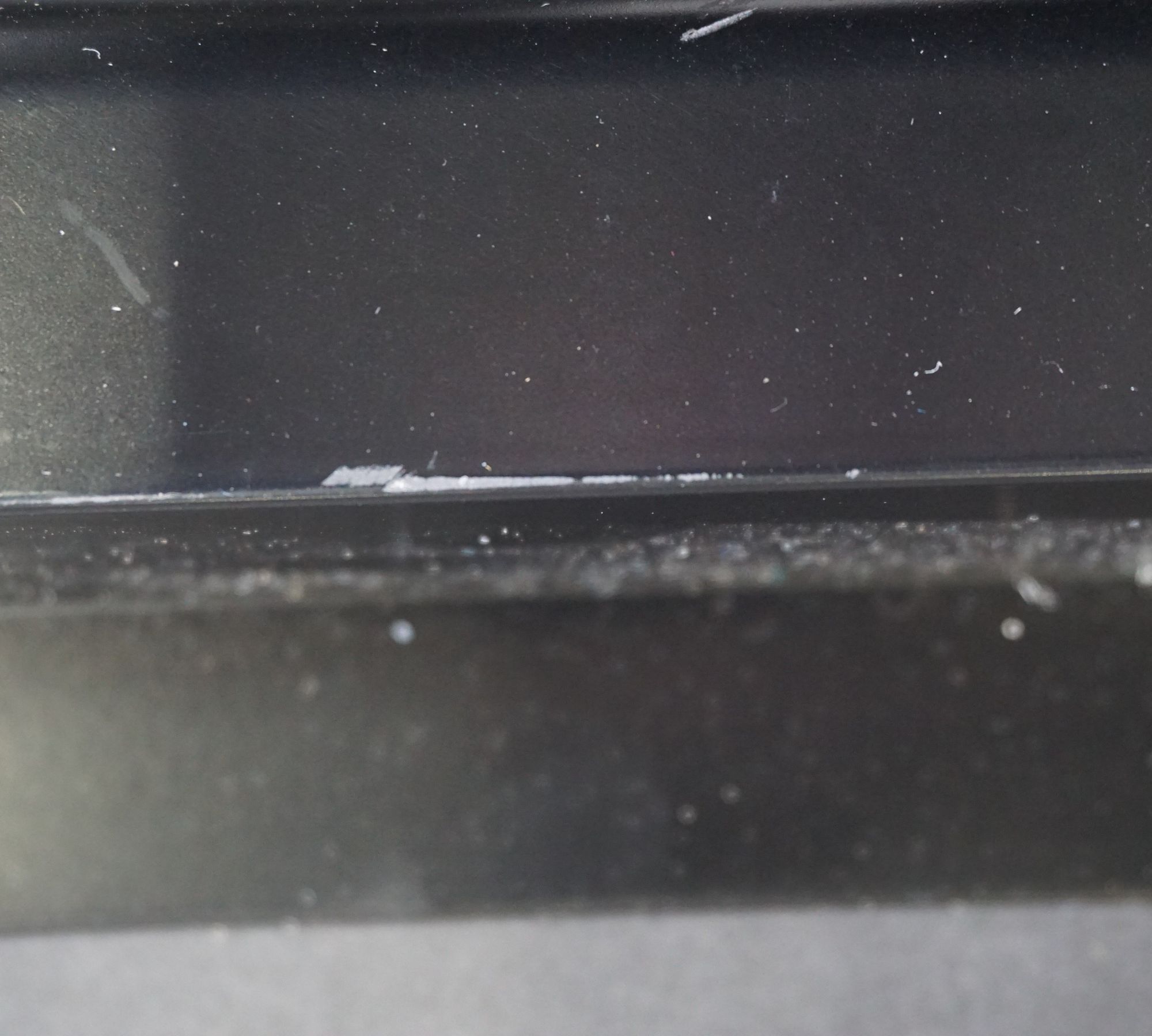 Drip Frame Esstisch Schwarz 190x80cm